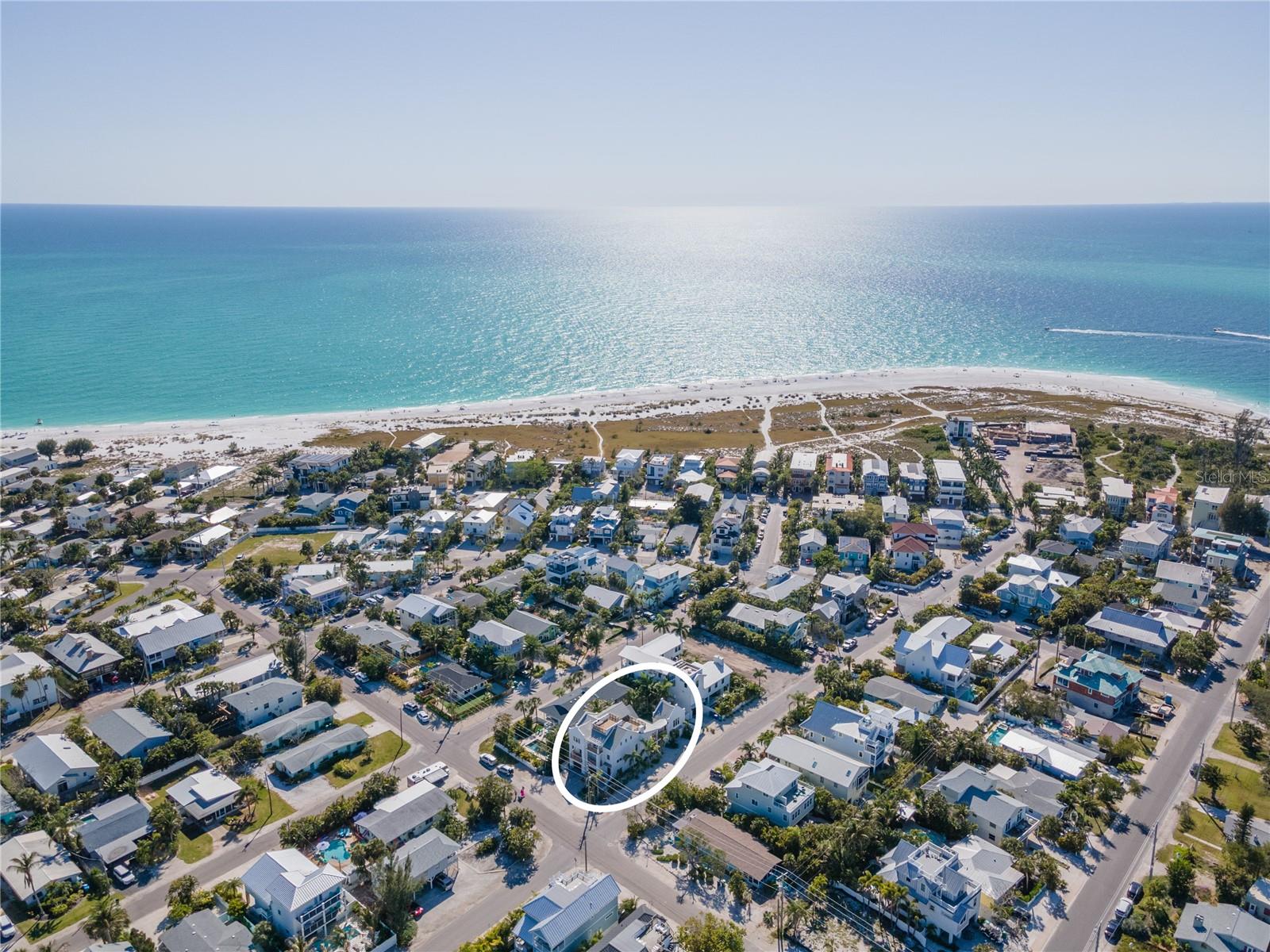 Image 3 of 100 For 416 Alamanda Road
