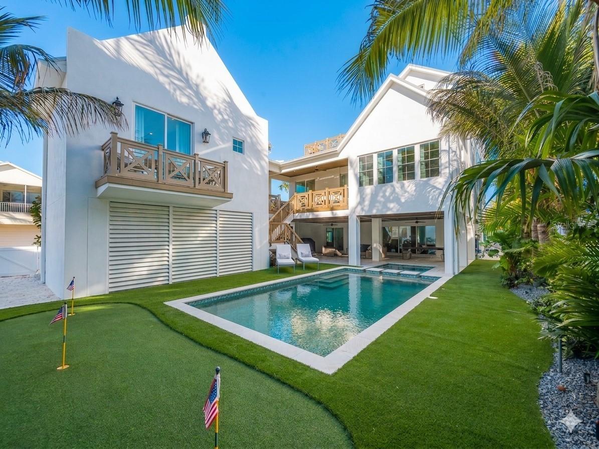 Image 4 of 100 For 416 Alamanda Road