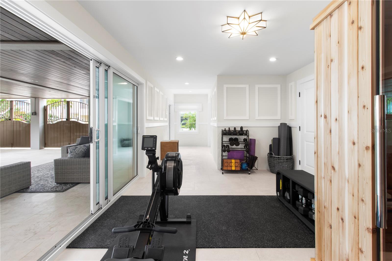 Image 81 of 100 For 416 Alamanda Road
