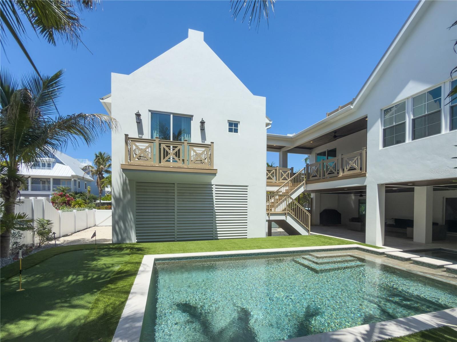 Image 87 of 100 For 416 Alamanda Road