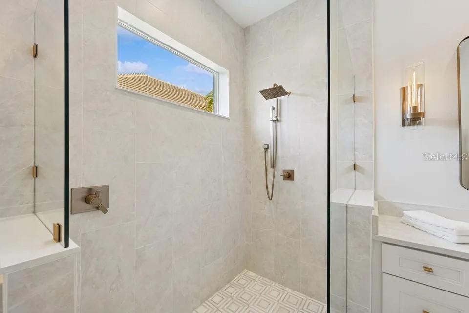 Image 32 of 70 For 7346 Edenmore Street