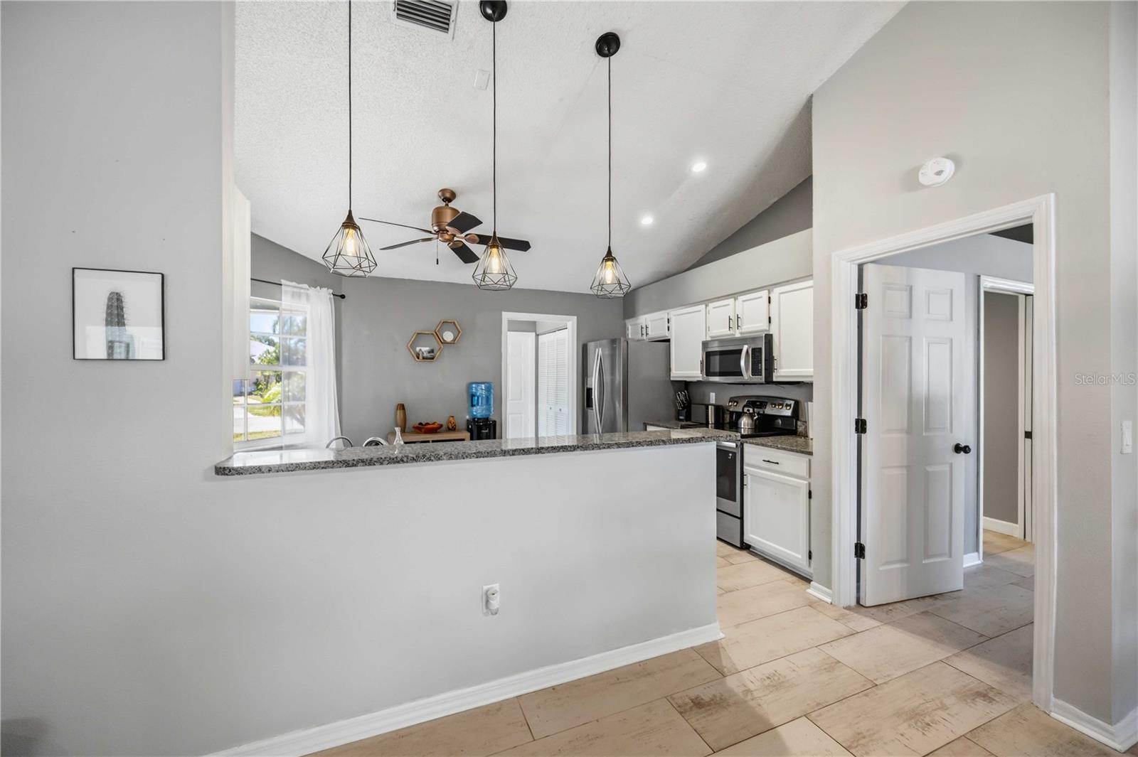 Image 13 of 60 For 4851 Hamlets Grove Drive