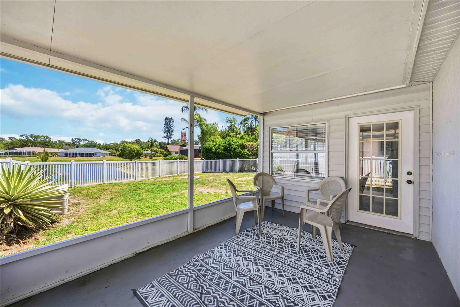 Image 42 of 60 For 4851 Hamlets Grove Drive