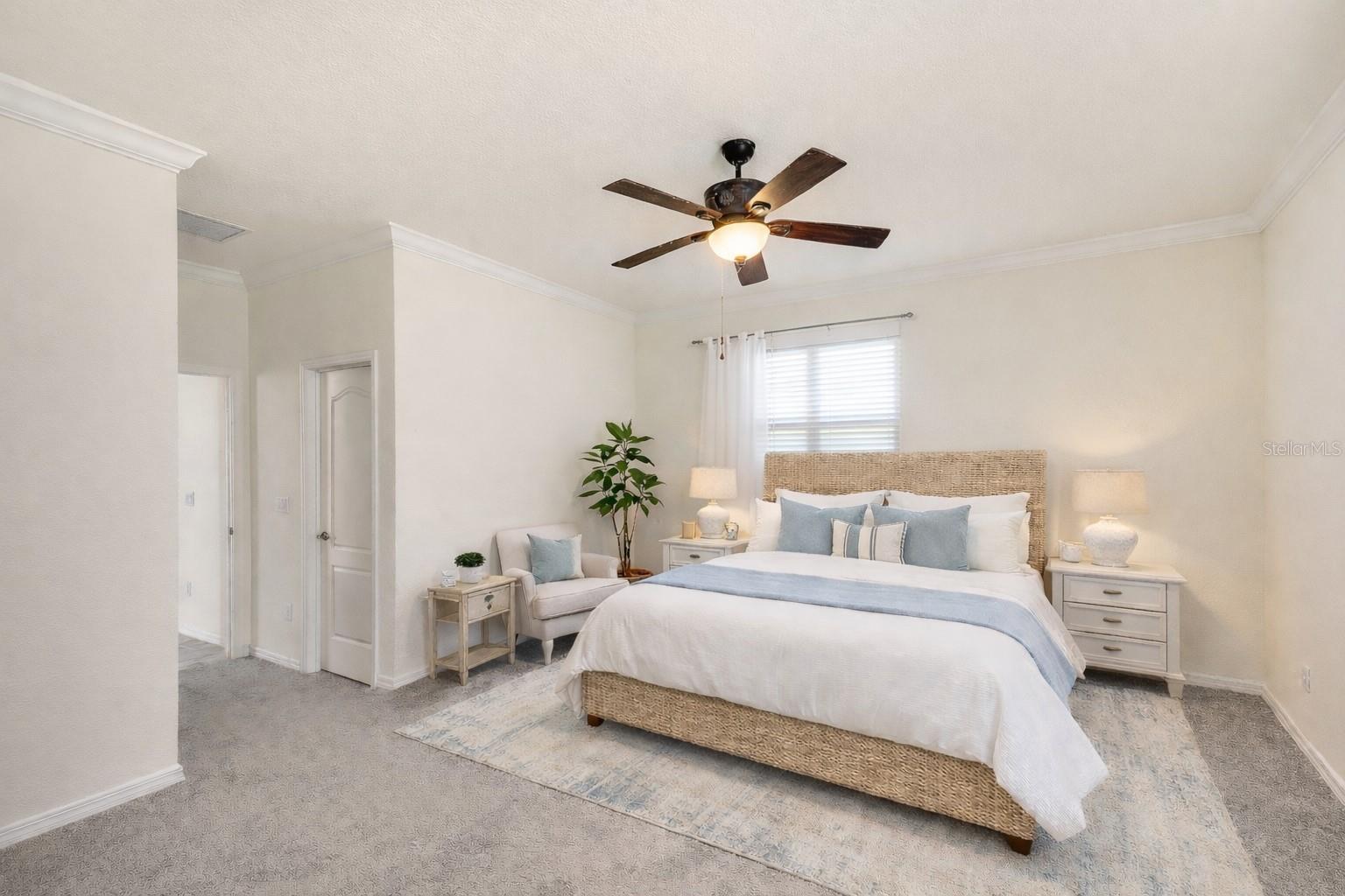 Image 11 of 45 For 10221 Loch Lomond Drive