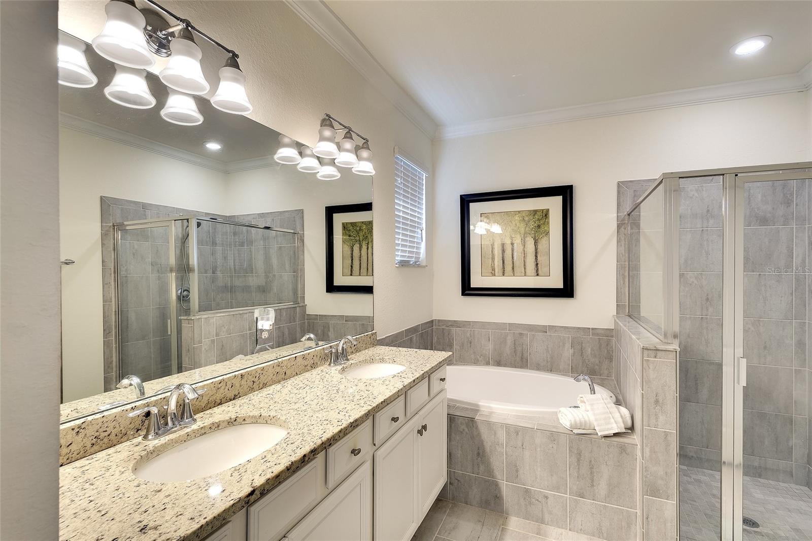 Image 12 of 45 For 10221 Loch Lomond Drive