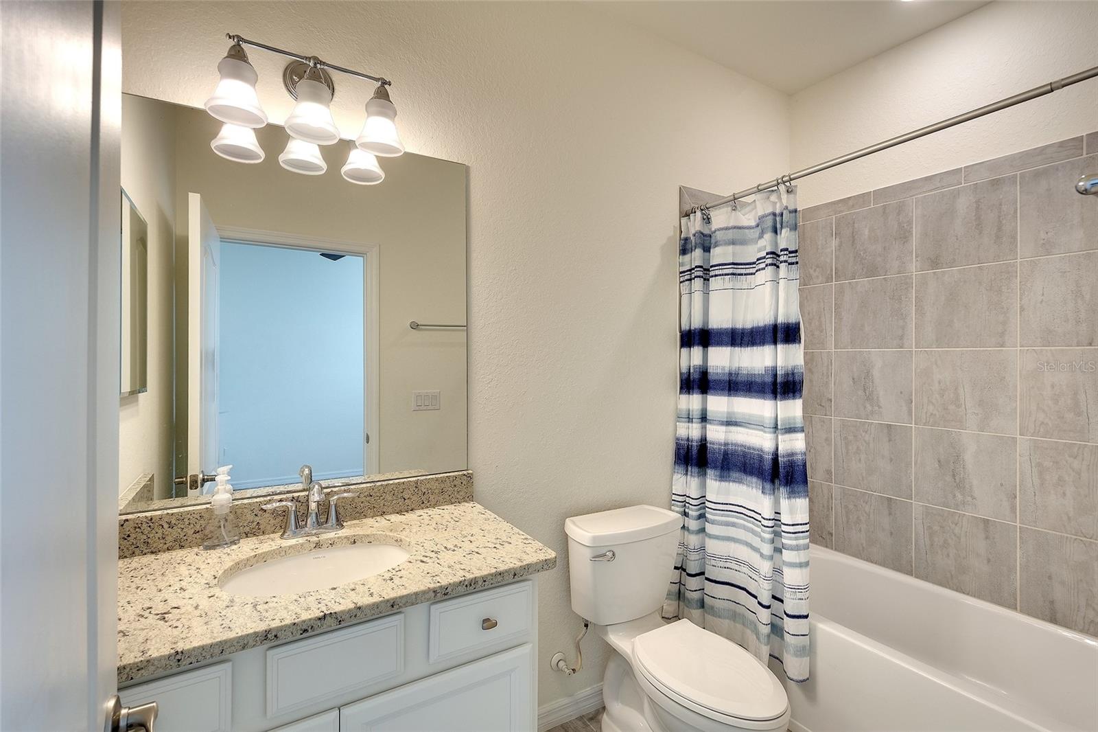 Image 21 of 45 For 10221 Loch Lomond Drive