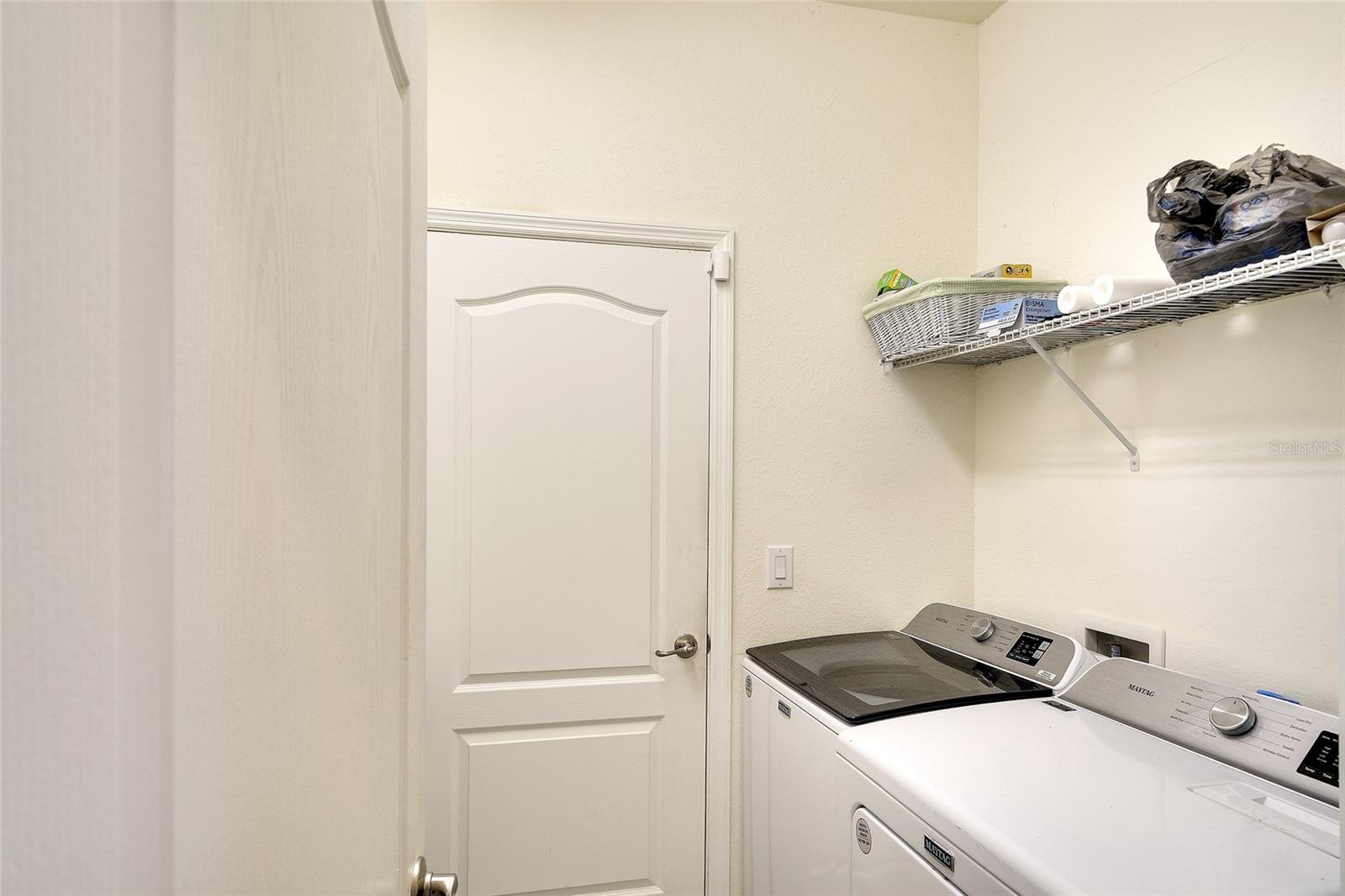 Image 22 of 45 For 10221 Loch Lomond Drive