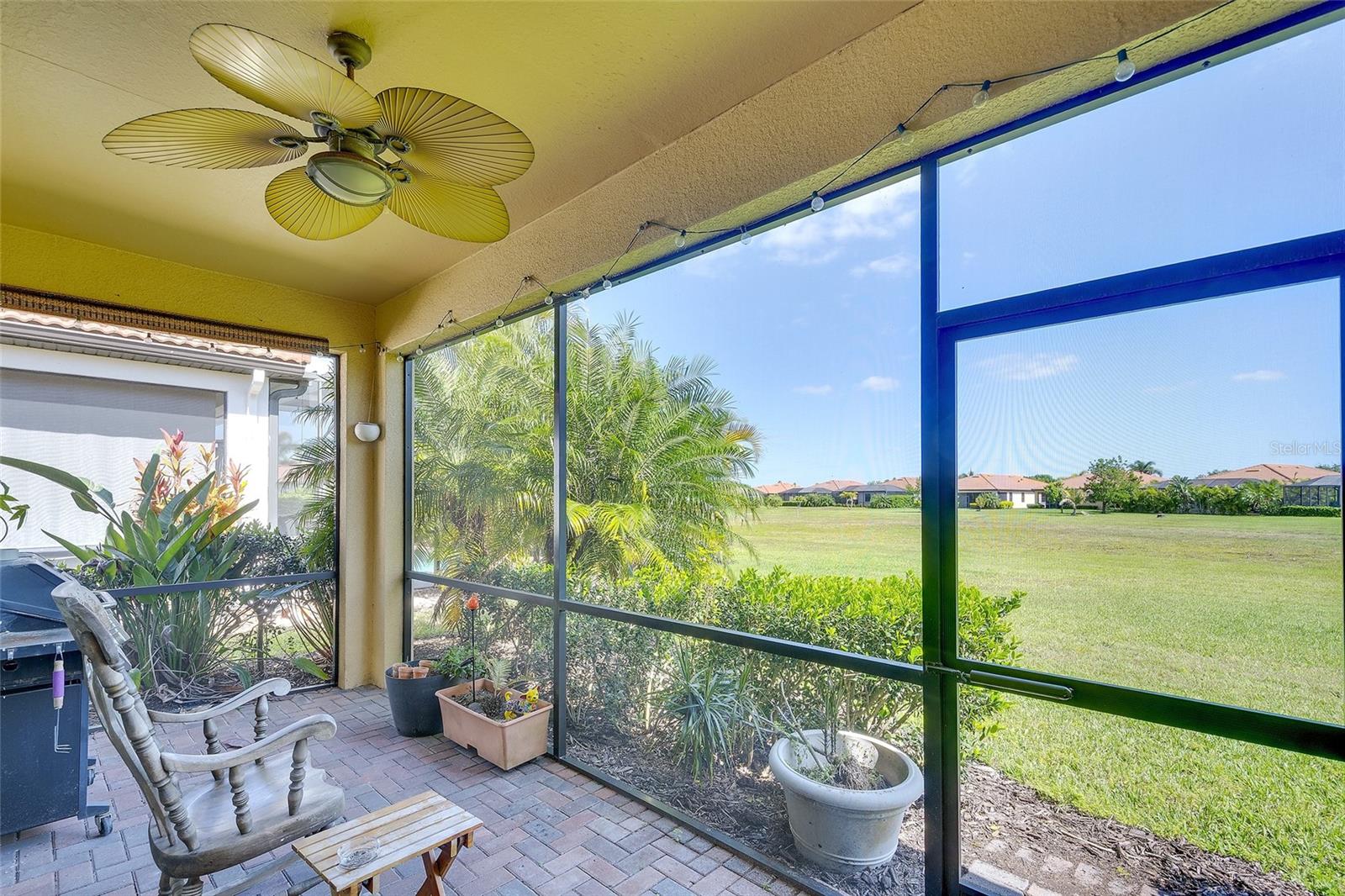 Image 3 of 45 For 10221 Loch Lomond Drive