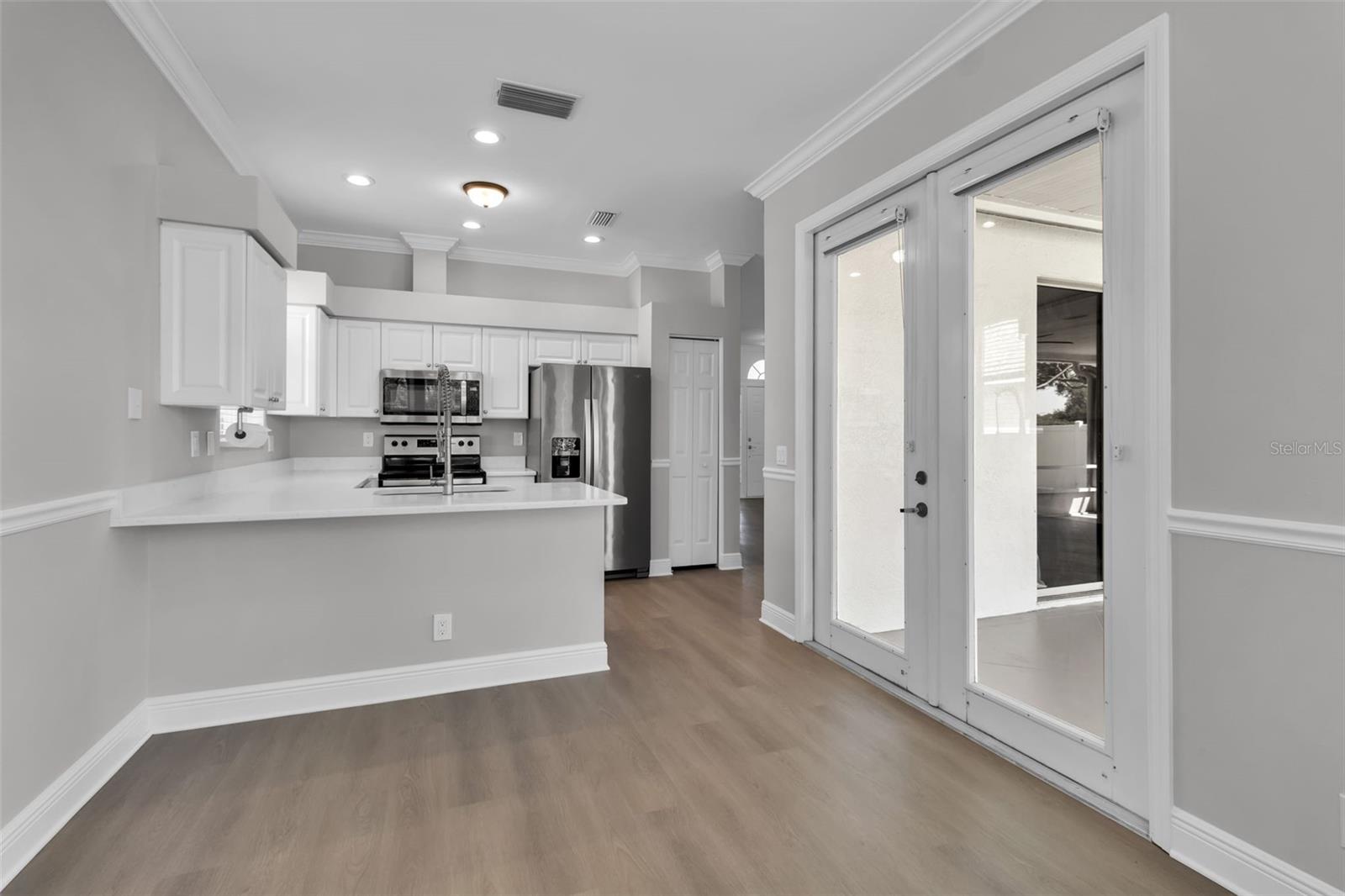 Image 12 of 47 For 4930 78th Street E