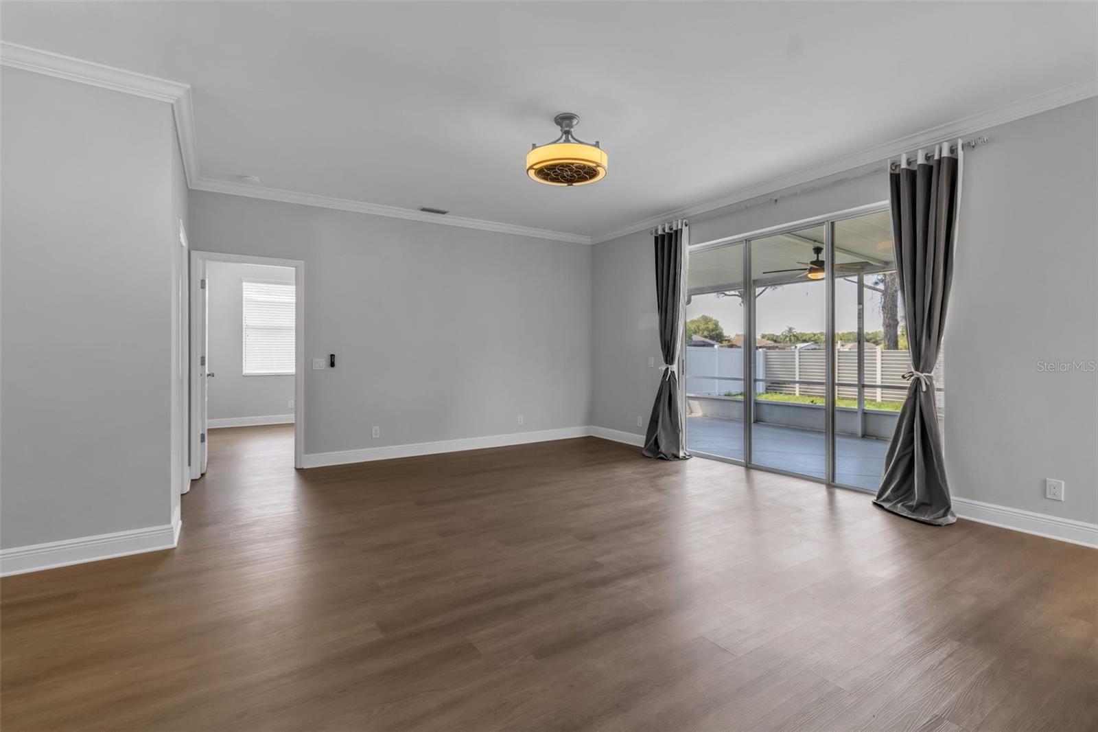 Image 21 of 47 For 4930 78th Street E