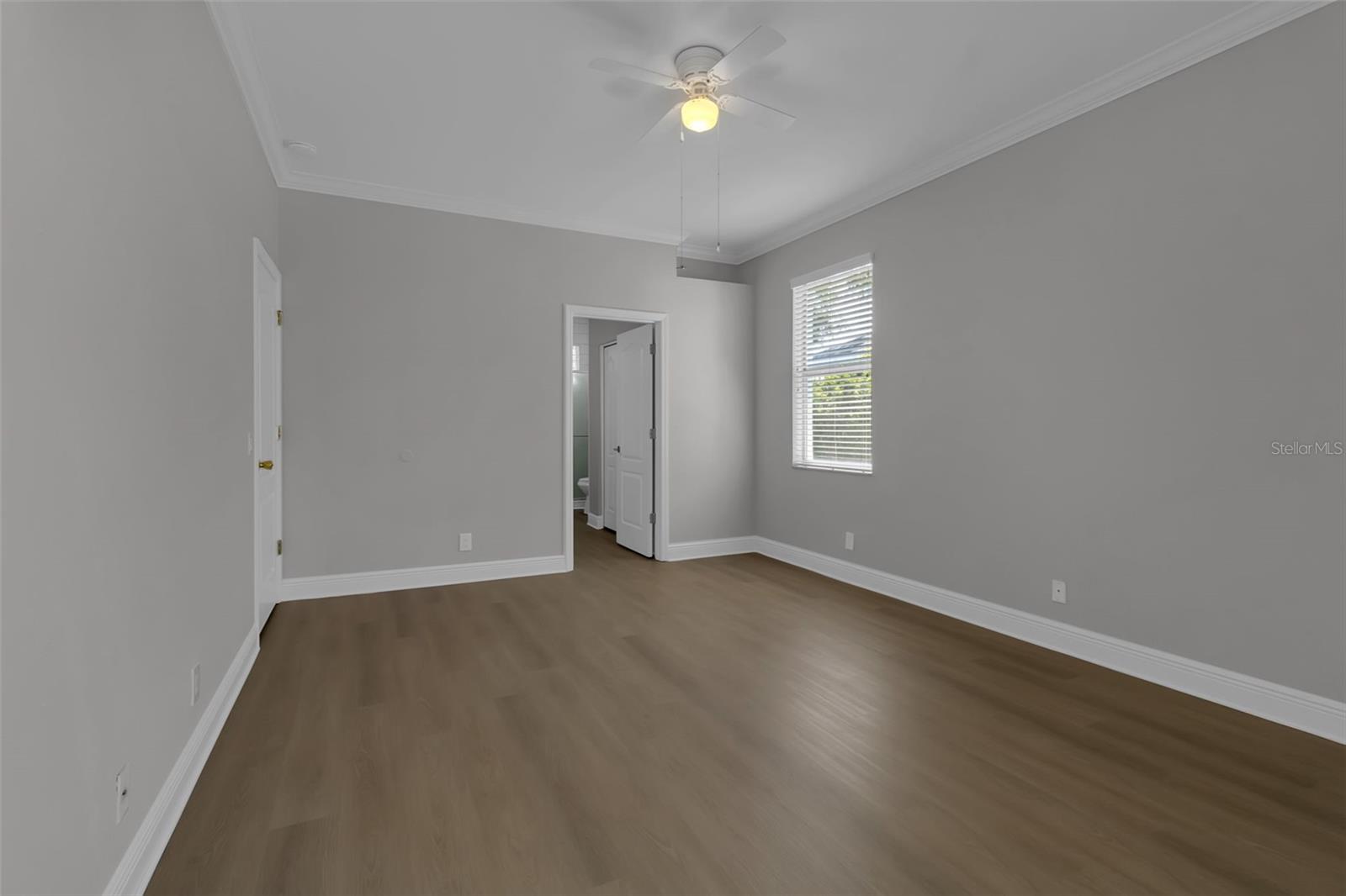 Image 22 of 47 For 4930 78th Street E