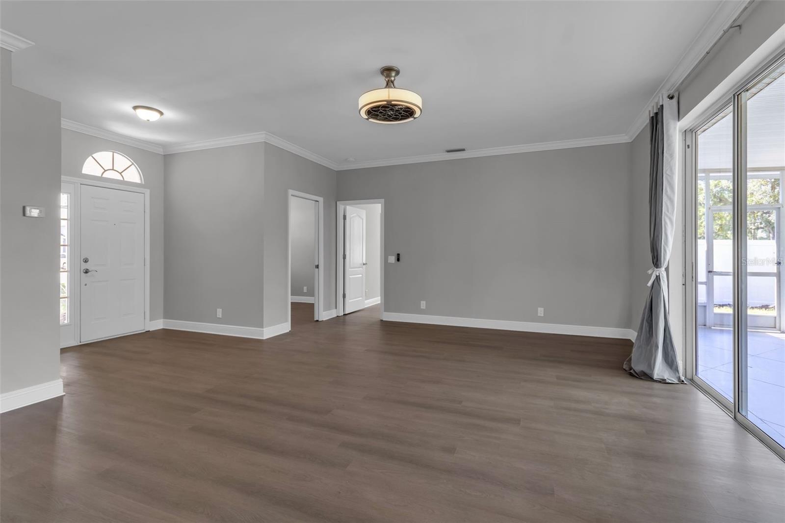 Image 5 of 47 For 4930 78th Street E