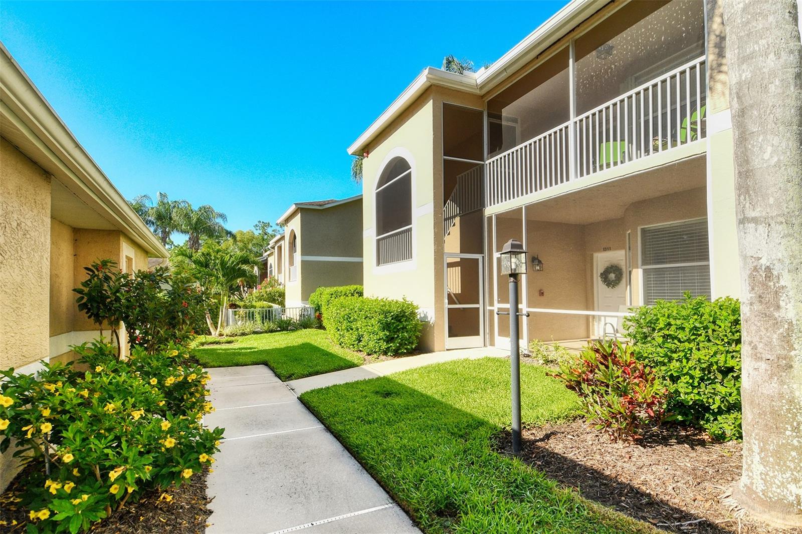 Image 5 of 61 For 5230 Hyland Hills Avenue # 1311