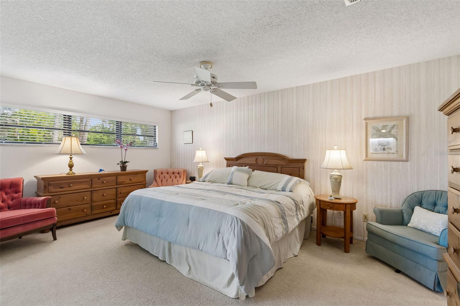 Image 21 of 63 For 6067 Fairway Lane 1413
