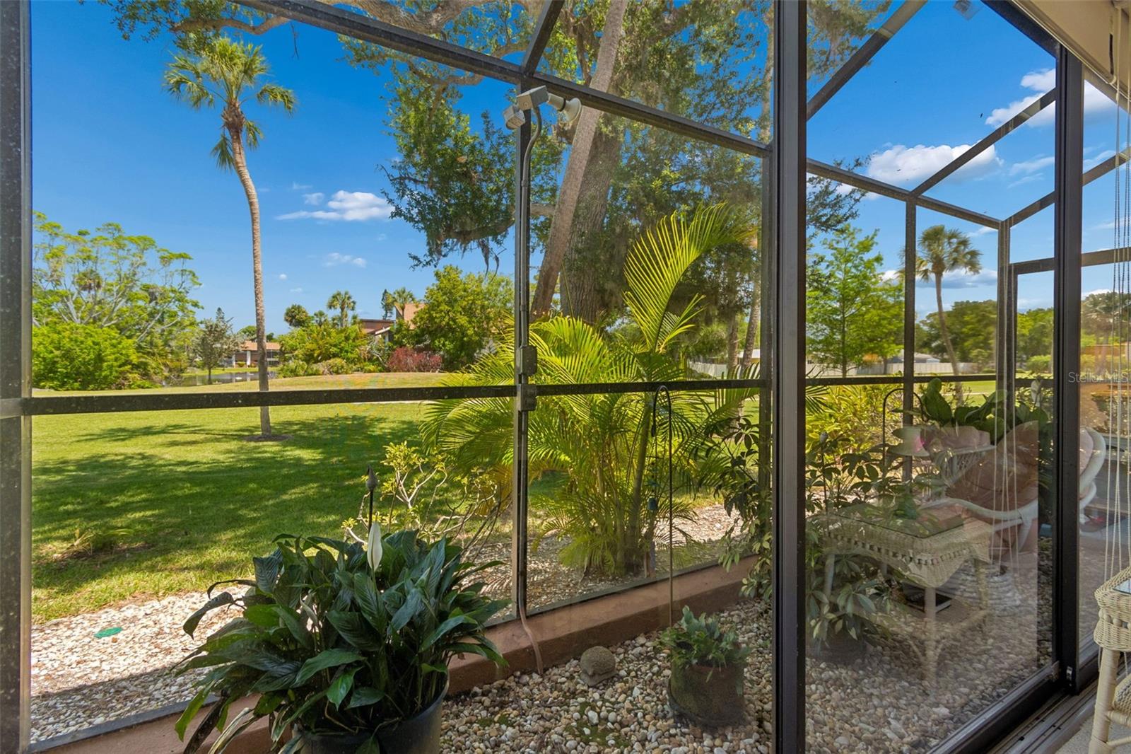 Image 35 of 63 For 6067 Fairway Lane 1413