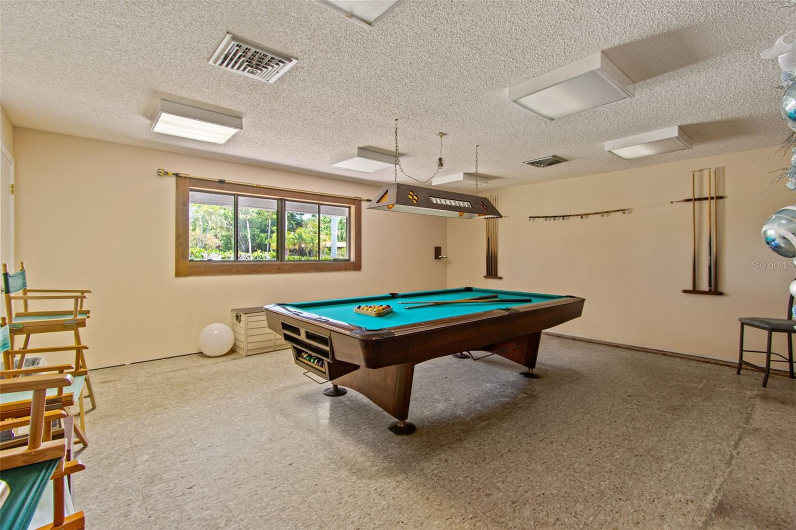 Image 49 of 63 For 6067 Fairway Lane 1413