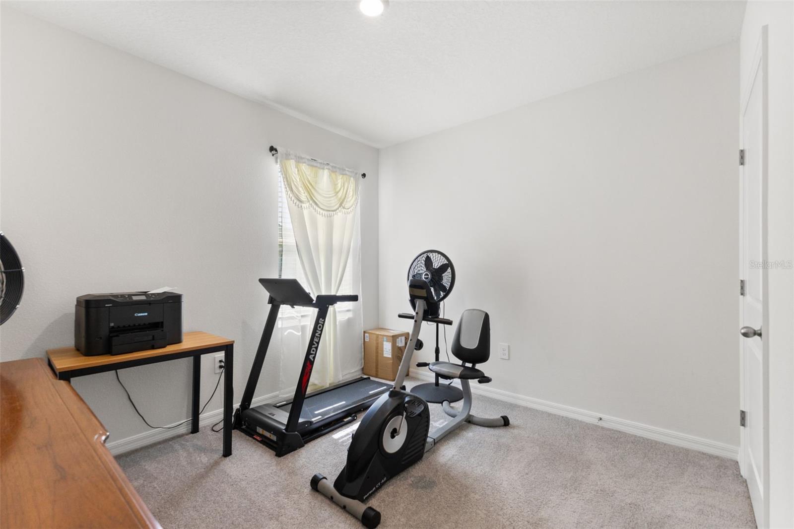 Image 19 of 37 For 2236 Grand Flora Trail
