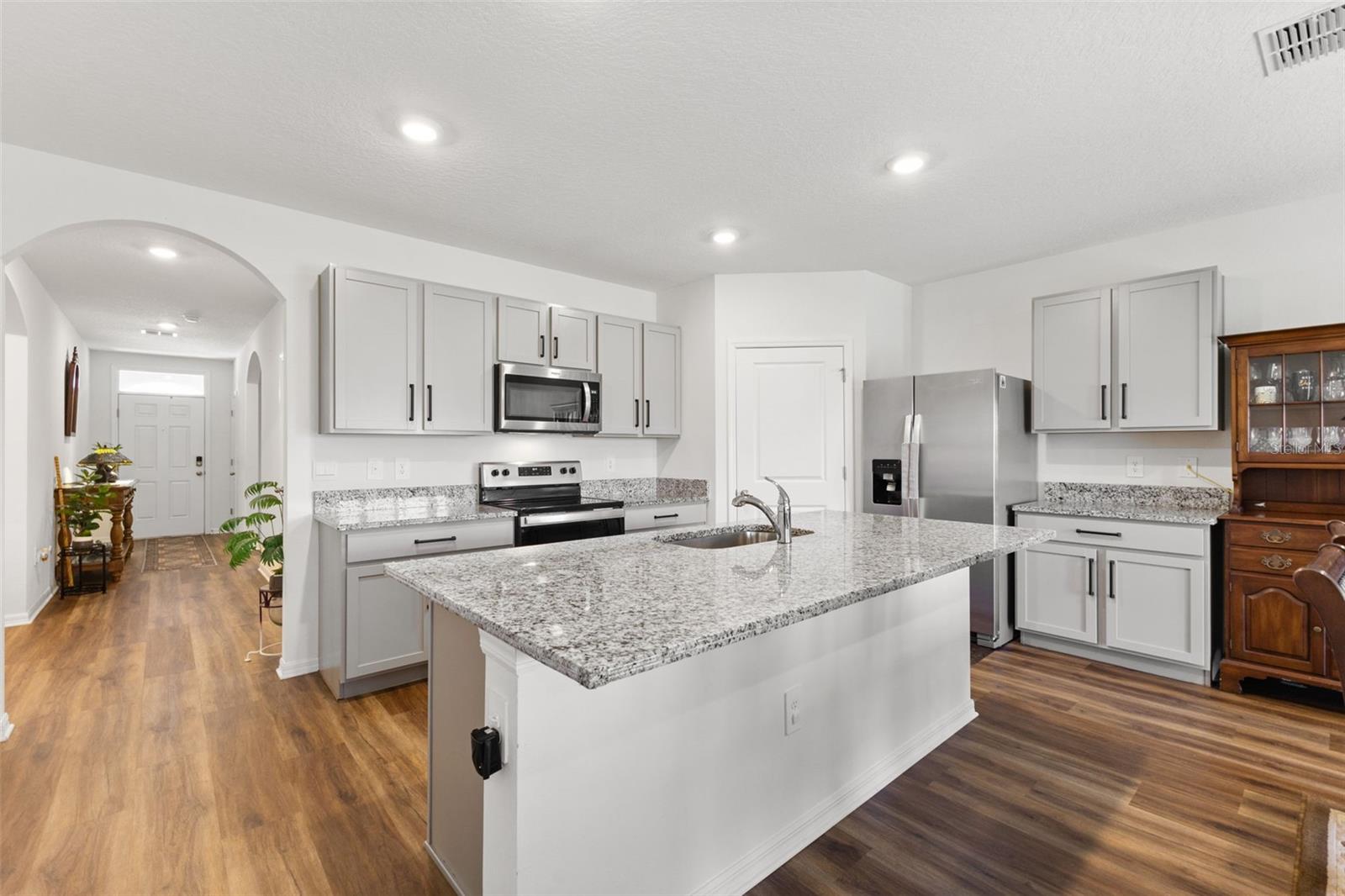 Image 4 of 37 For 2236 Grand Flora Trail