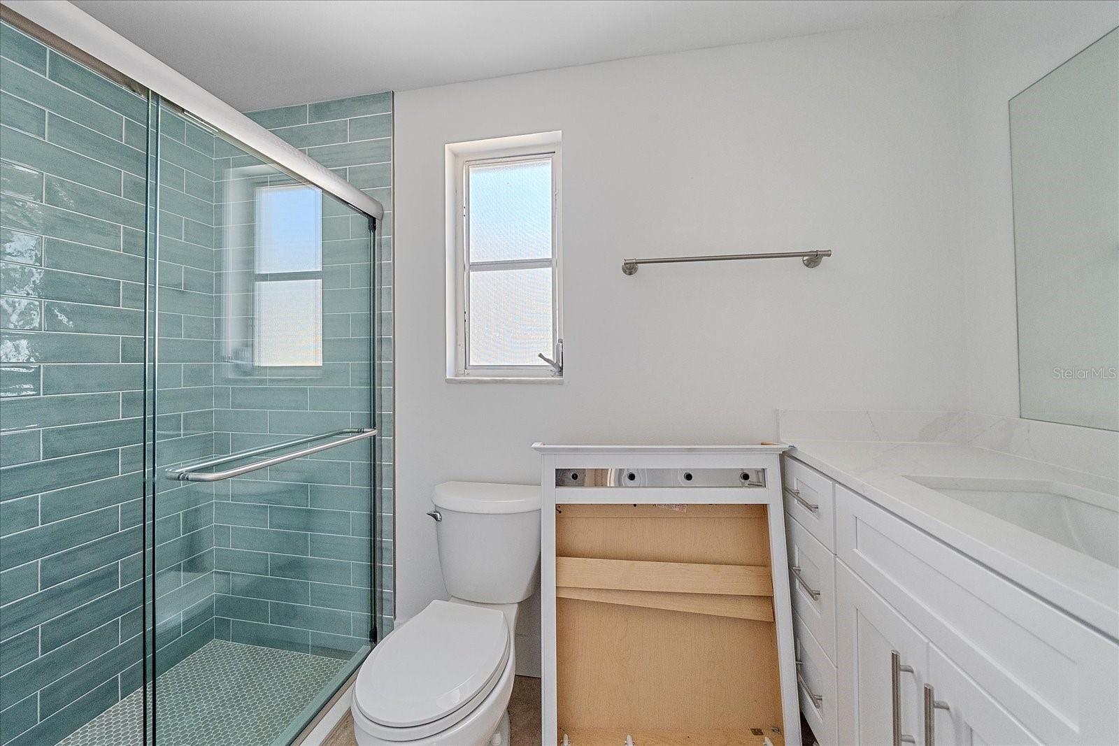 Image 14 of 33 For 597 Spanish Drive N 12