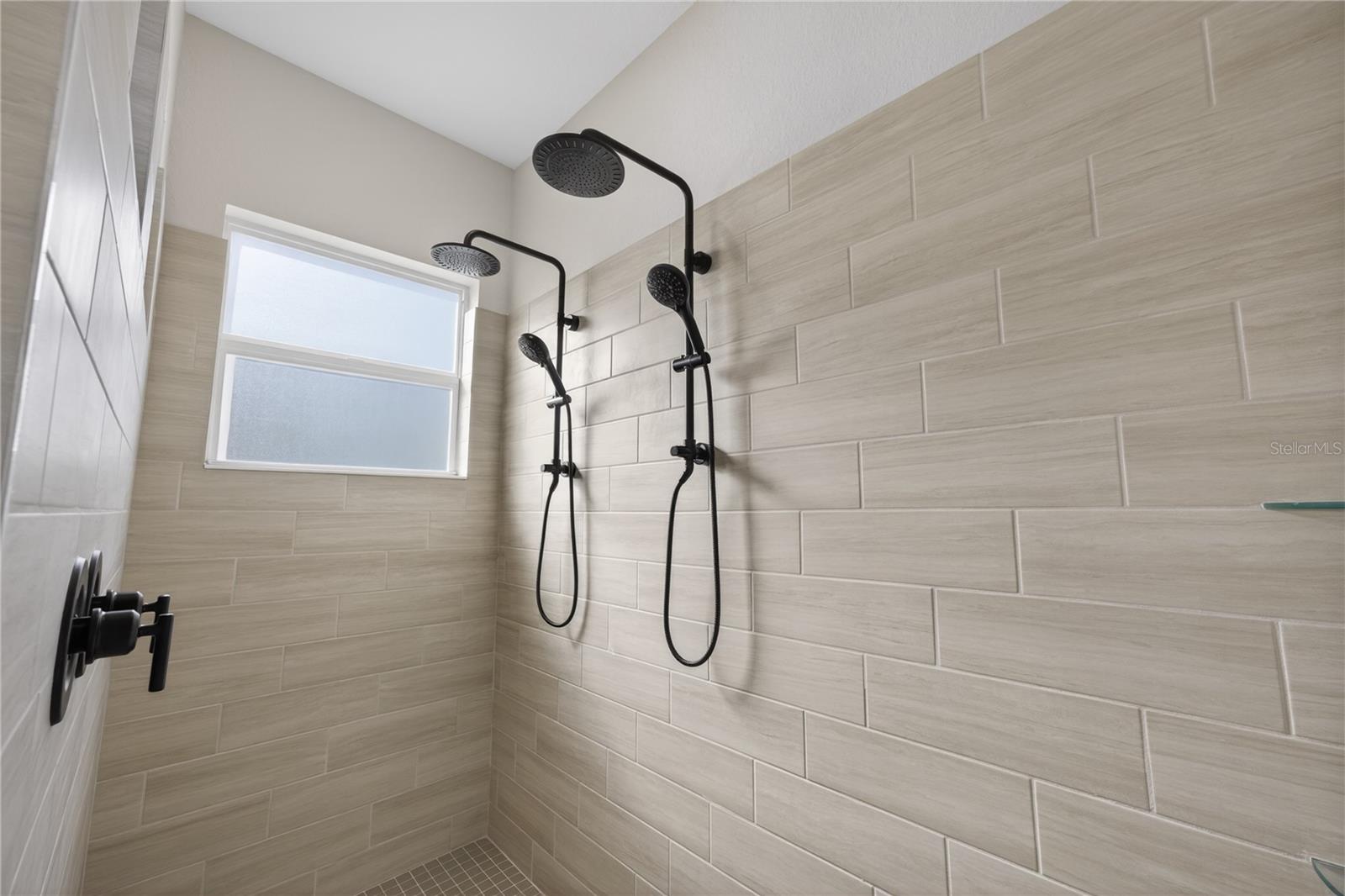 Image 16 of 48 For 18731 Cherrystone Way