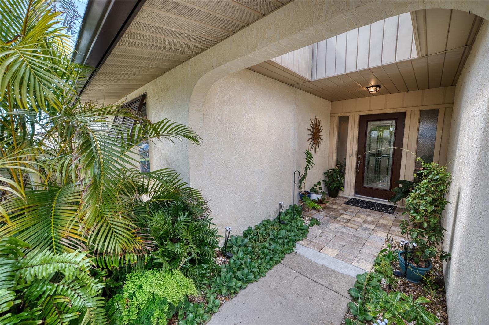 Details for 76 Sandstone Circle, VENICE, FL 34293