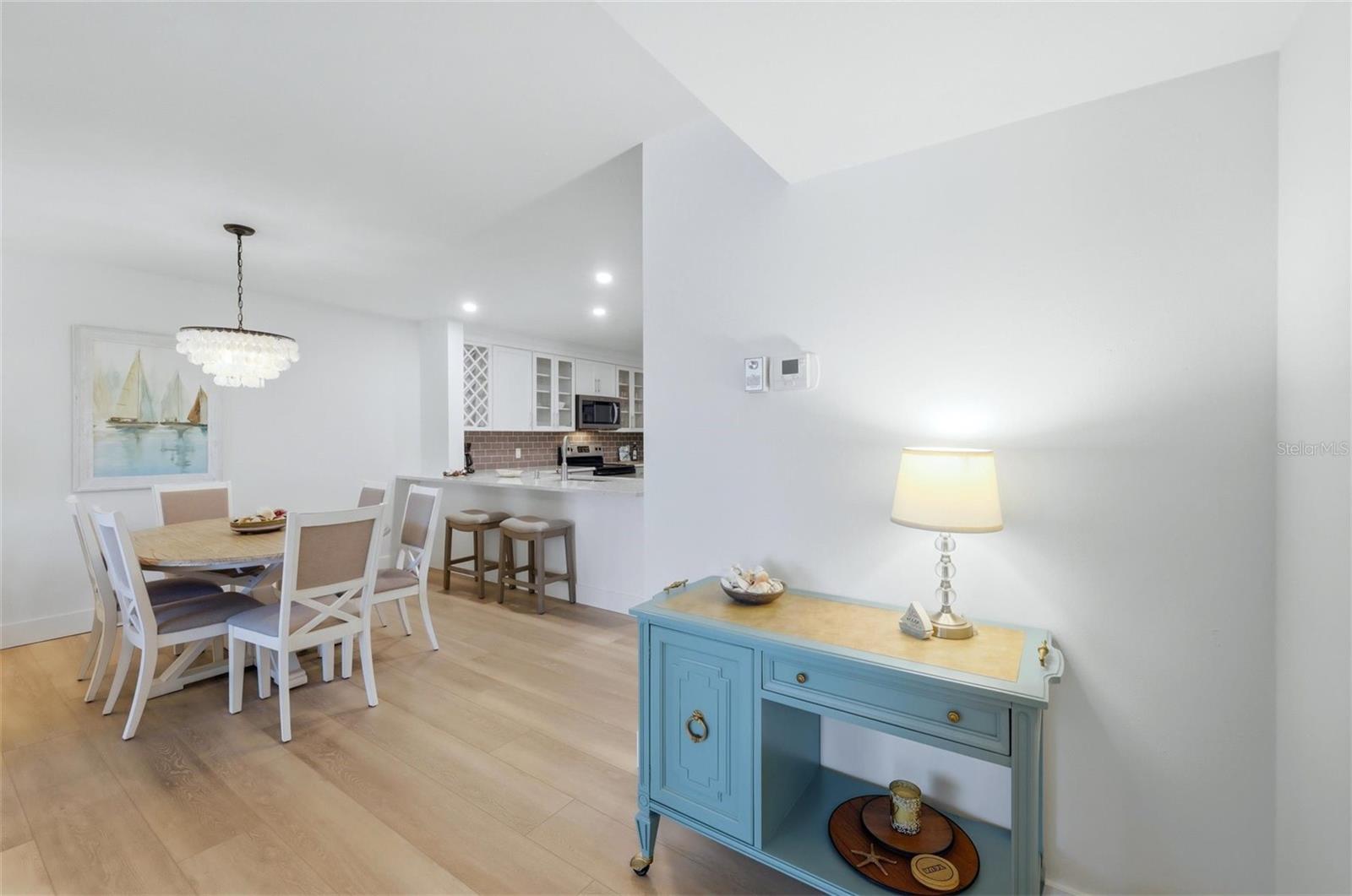 Image 11 of 47 For 2100 Benjamin Franklin Drive 205