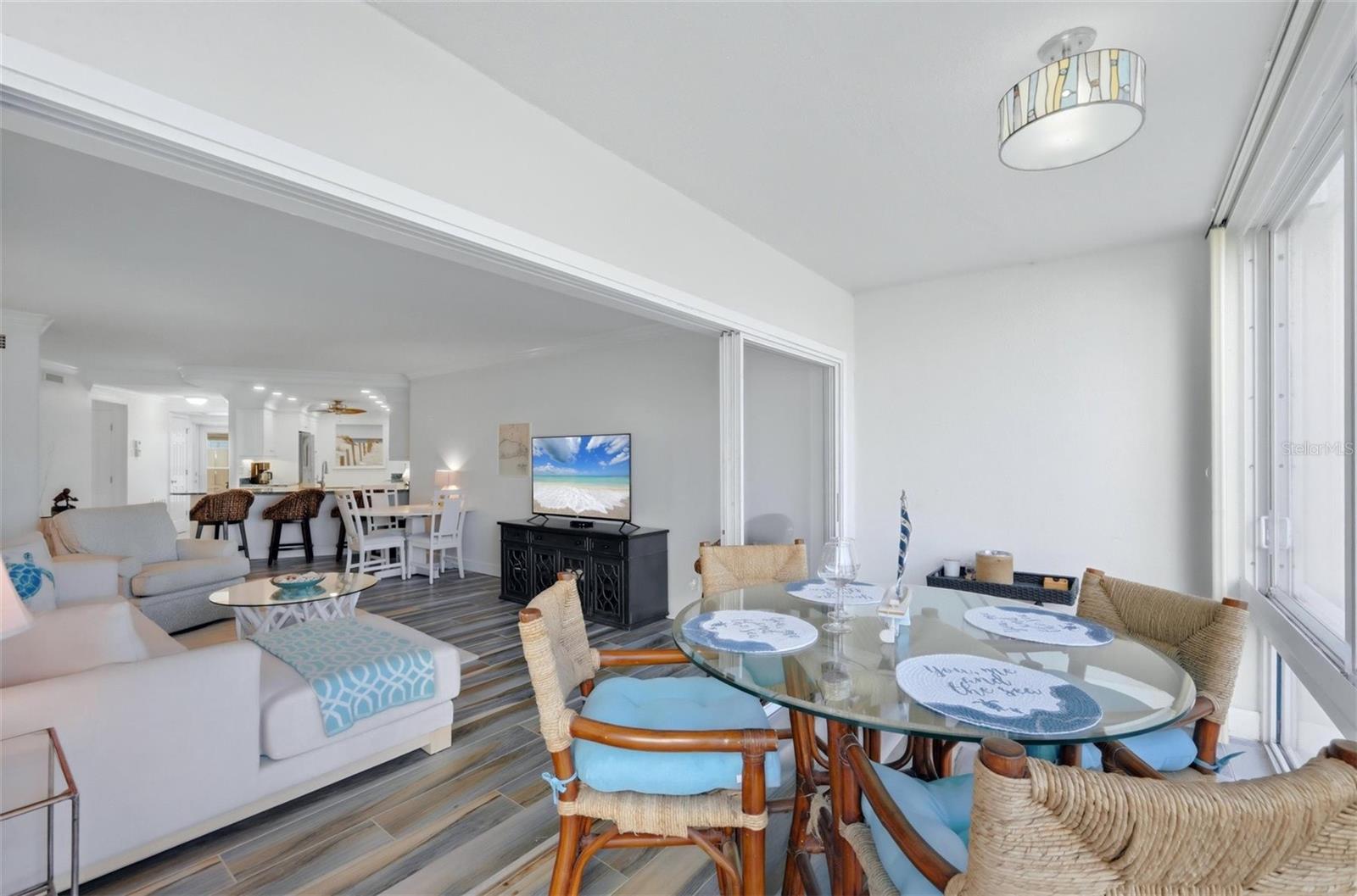 Image 32 of 55 For 2110 Benjamin Franklin Drive 104