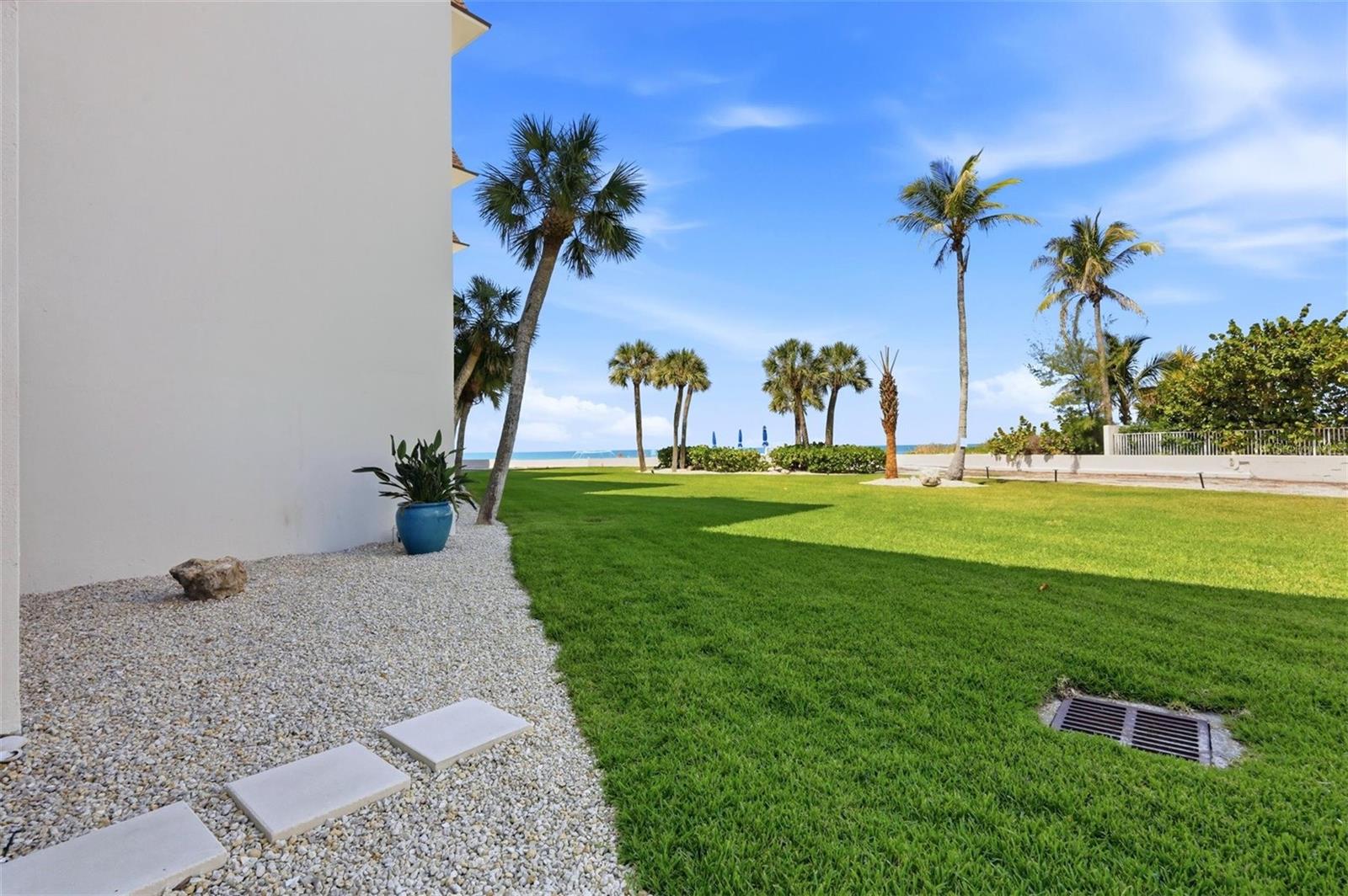 Image 36 of 55 For 2110 Benjamin Franklin Drive 104