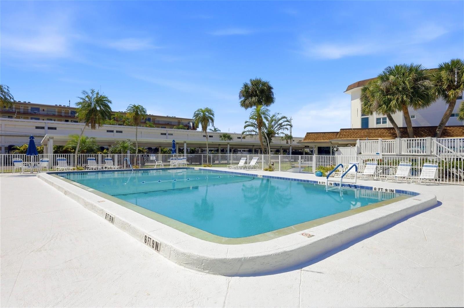 Image 38 of 55 For 2110 Benjamin Franklin Drive 104