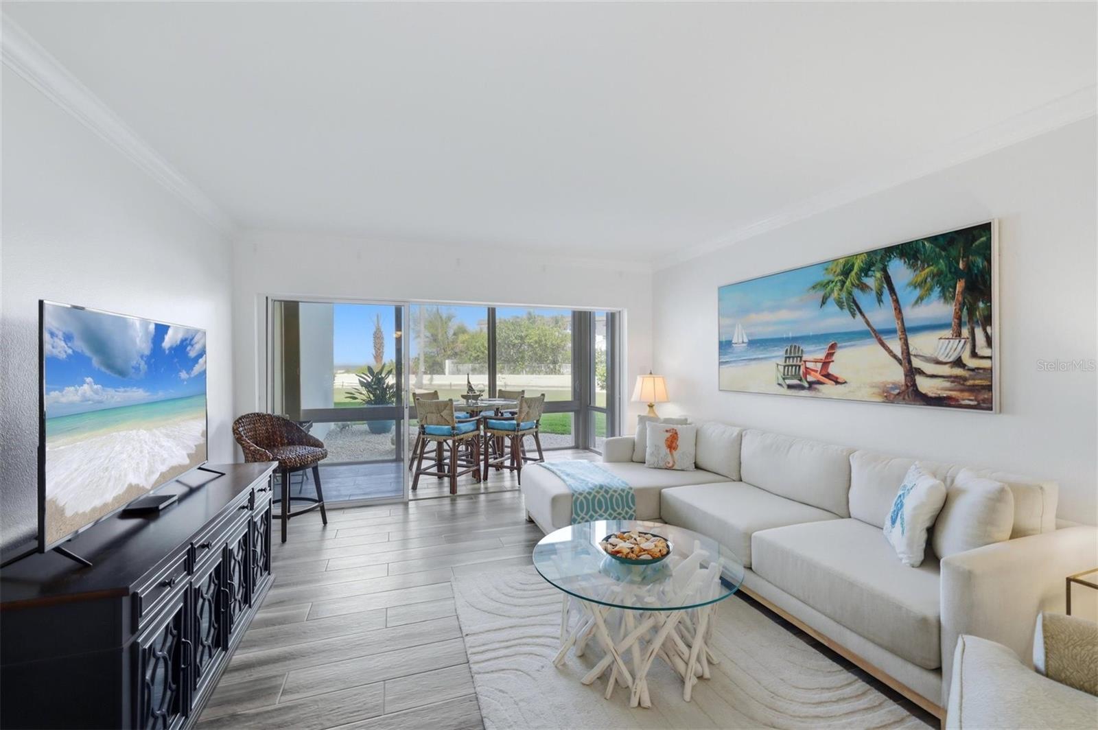 Image 9 of 55 For 2110 Benjamin Franklin Drive 104