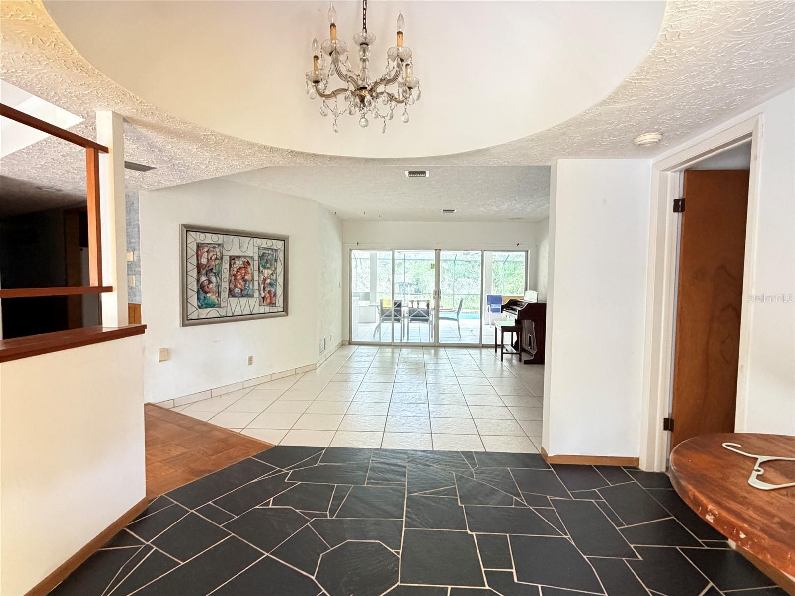 Image 3 of 11 For 3112 Desoto Road