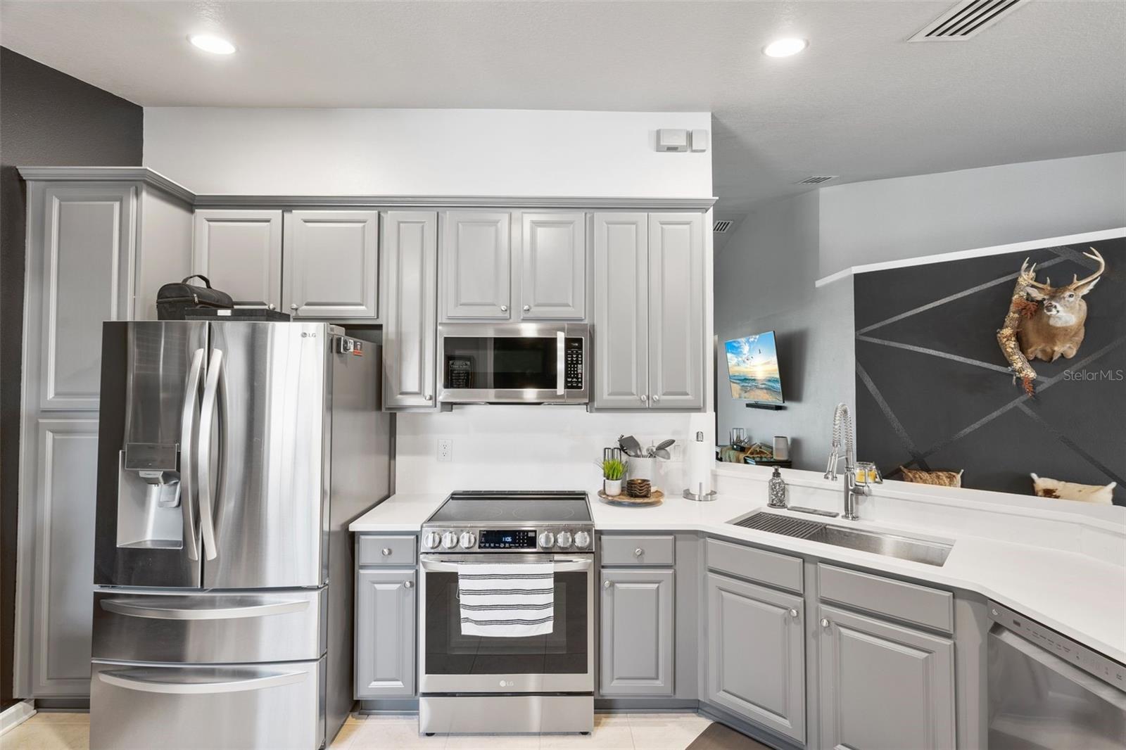 Image 6 of 52 For 2013 Santa Catalina Lane