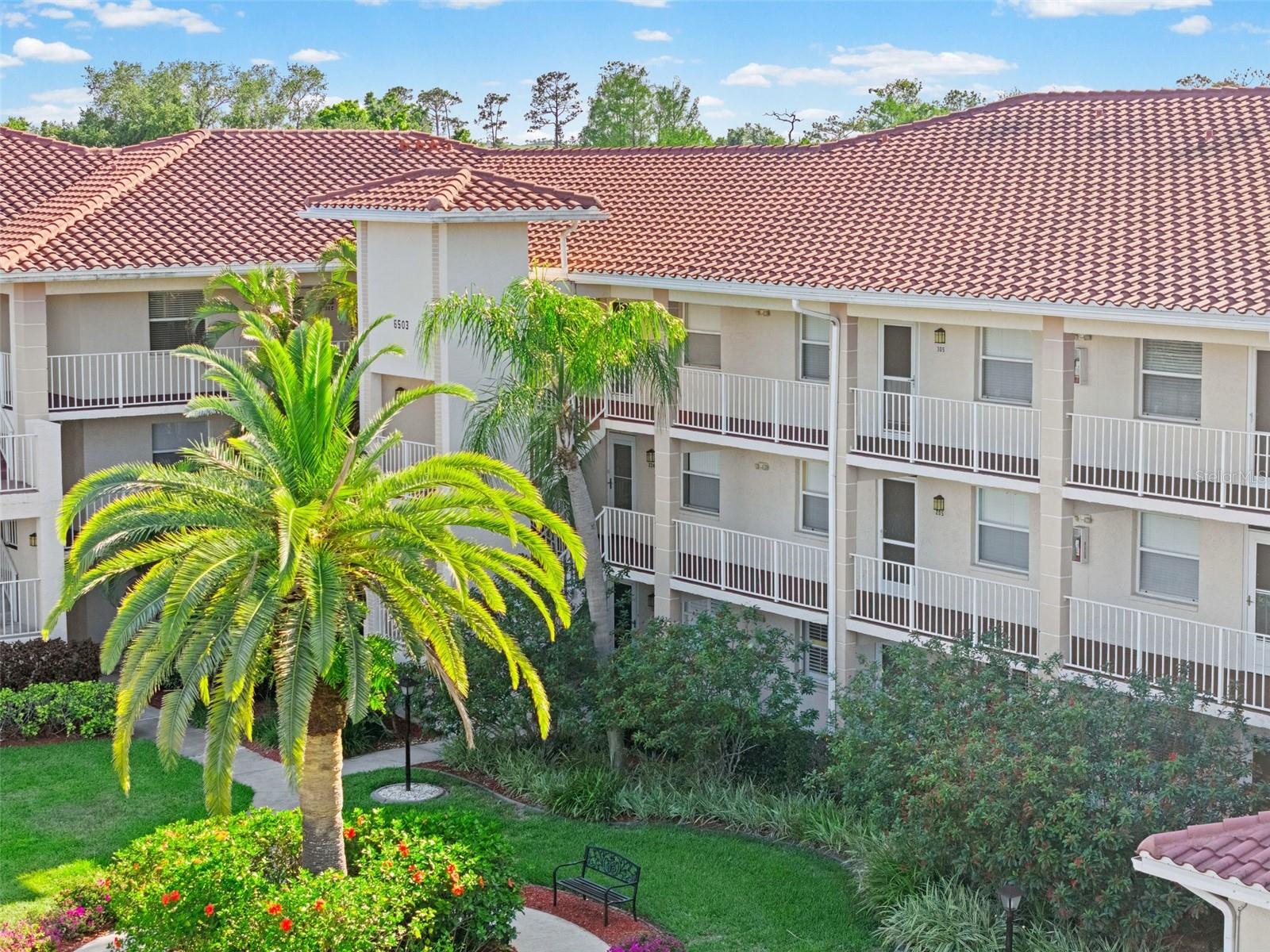 Image 11 of 55 For 6503 Stone River Road 204