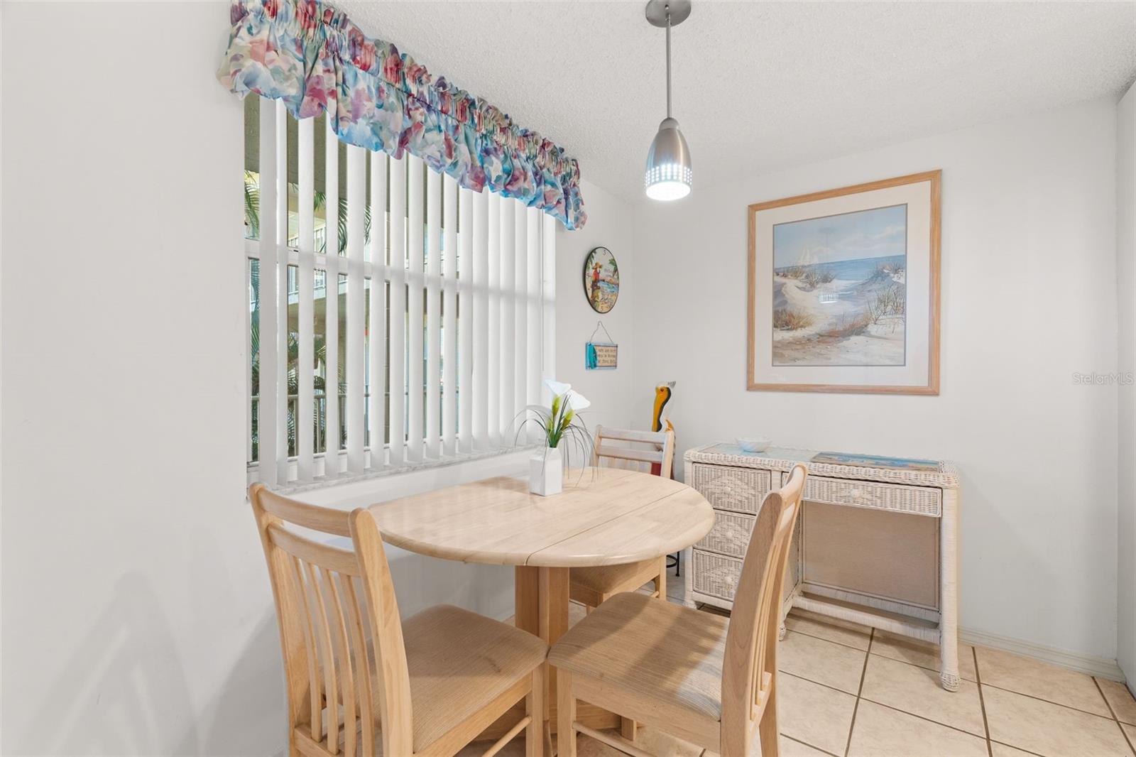 Image 25 of 55 For 6503 Stone River Road 204