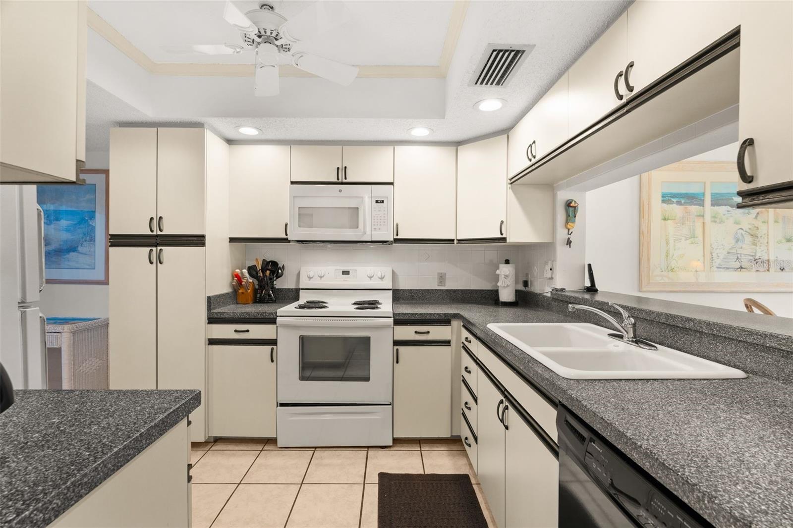 Image 53 of 55 For 6503 Stone River Road 204