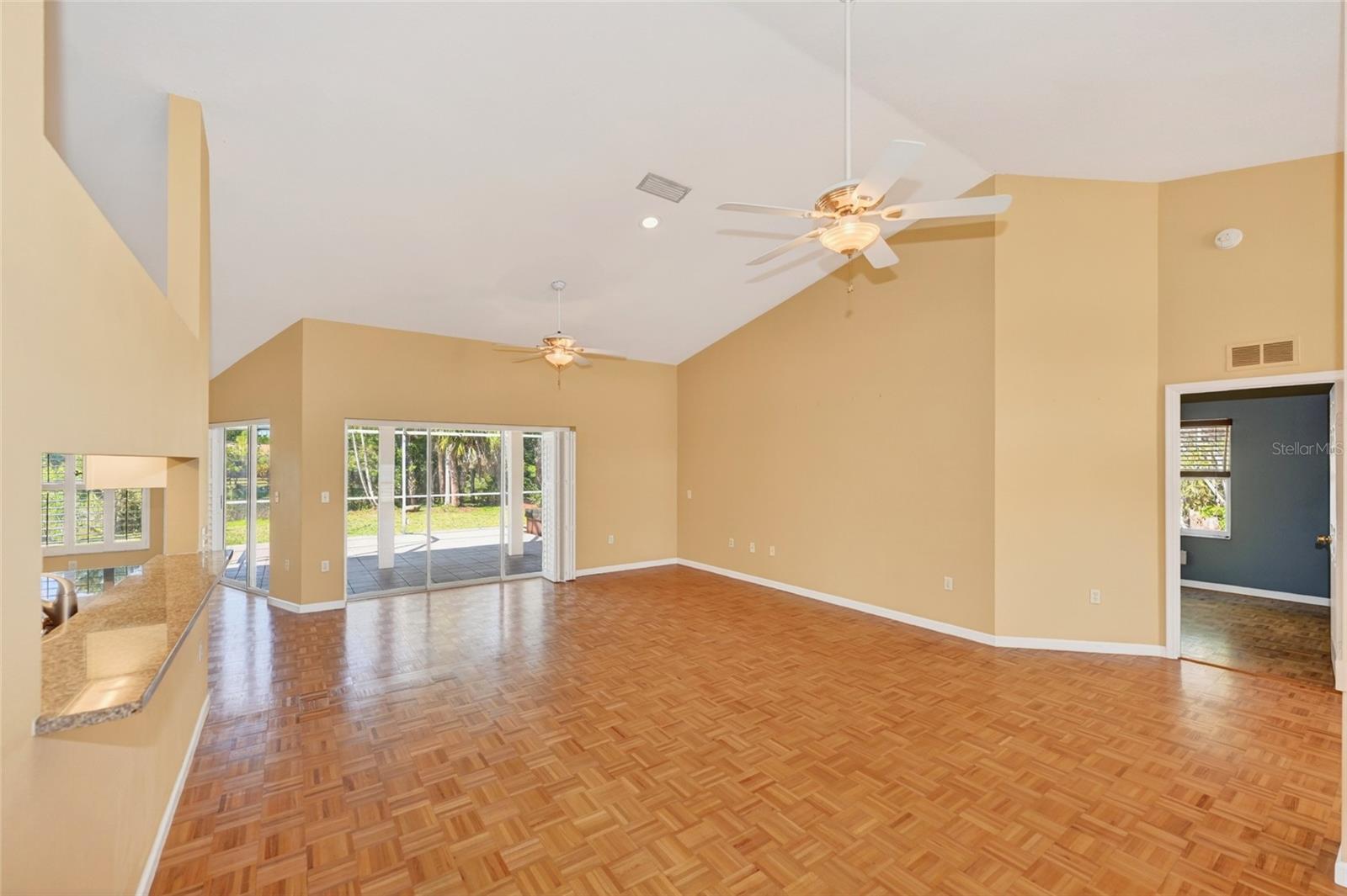 Image 11 of 57 For 6535 Canary Street