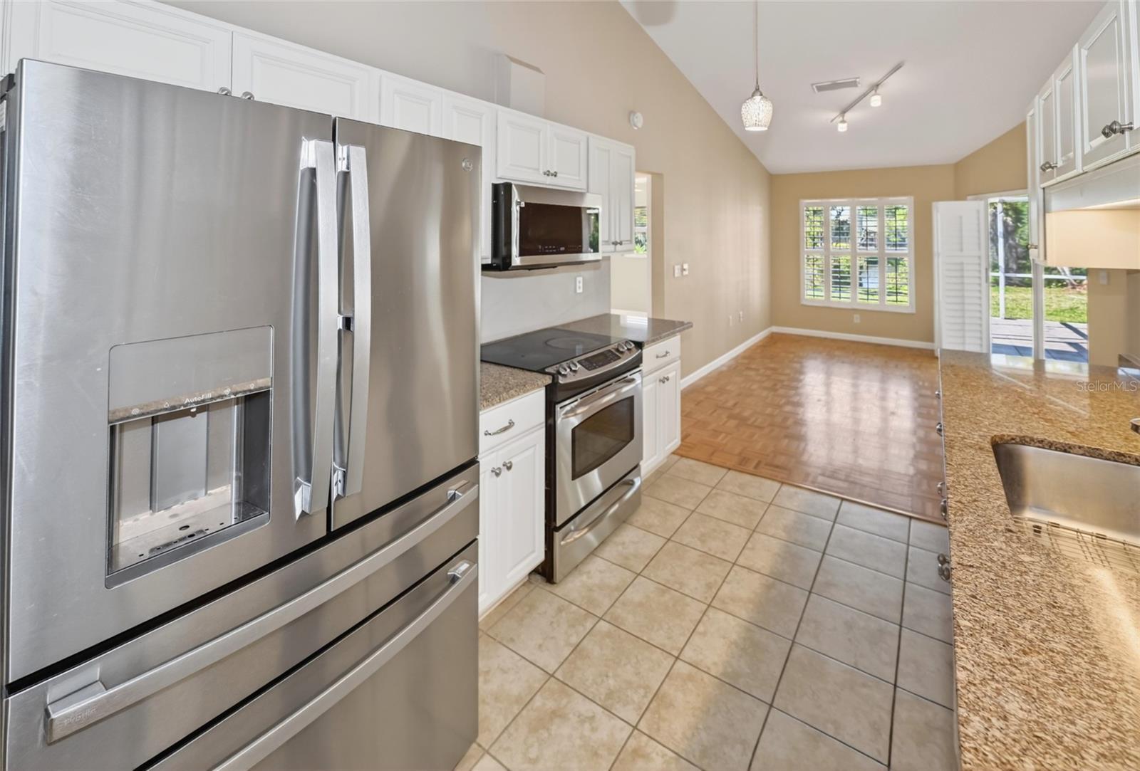 Image 20 of 57 For 6535 Canary Street