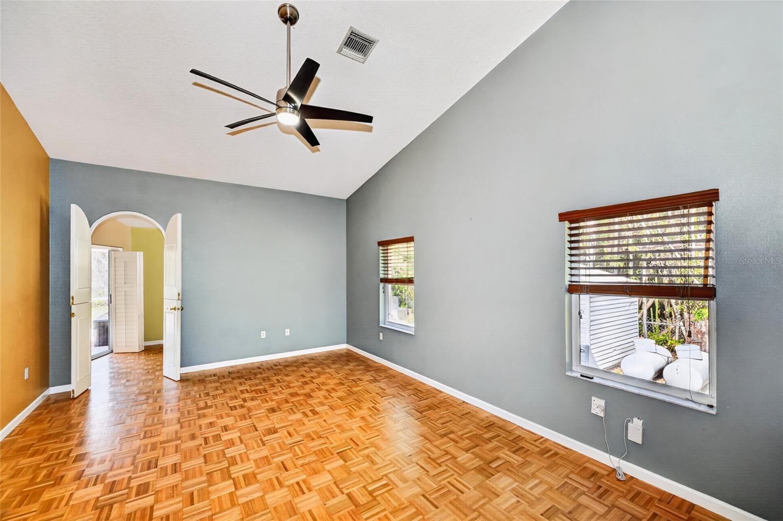 Image 21 of 57 For 6535 Canary Street