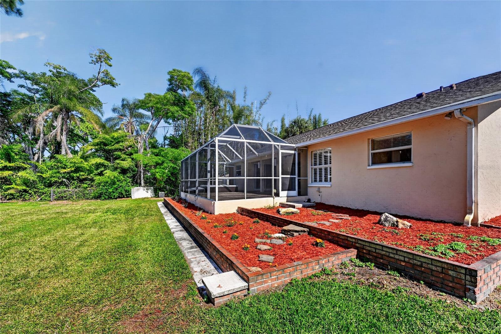 Image 43 of 57 For 6535 Canary Street