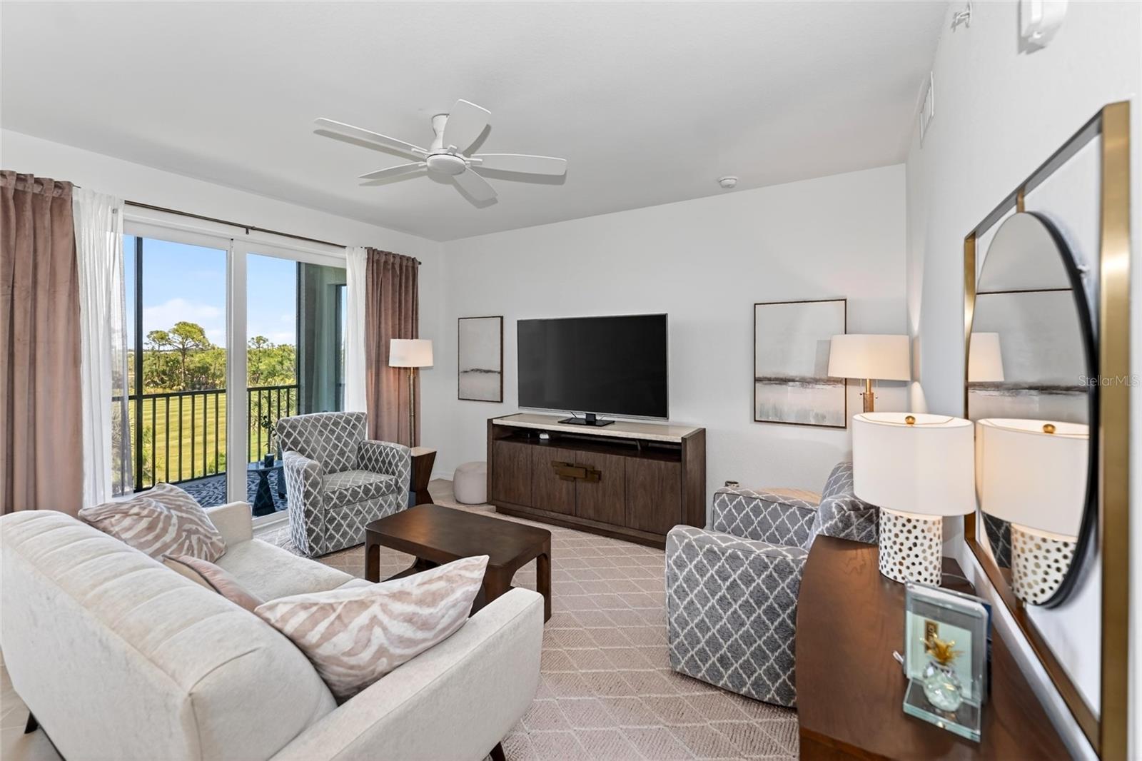 Image 3 of 52 For 12320 Wellen Golf Street 306