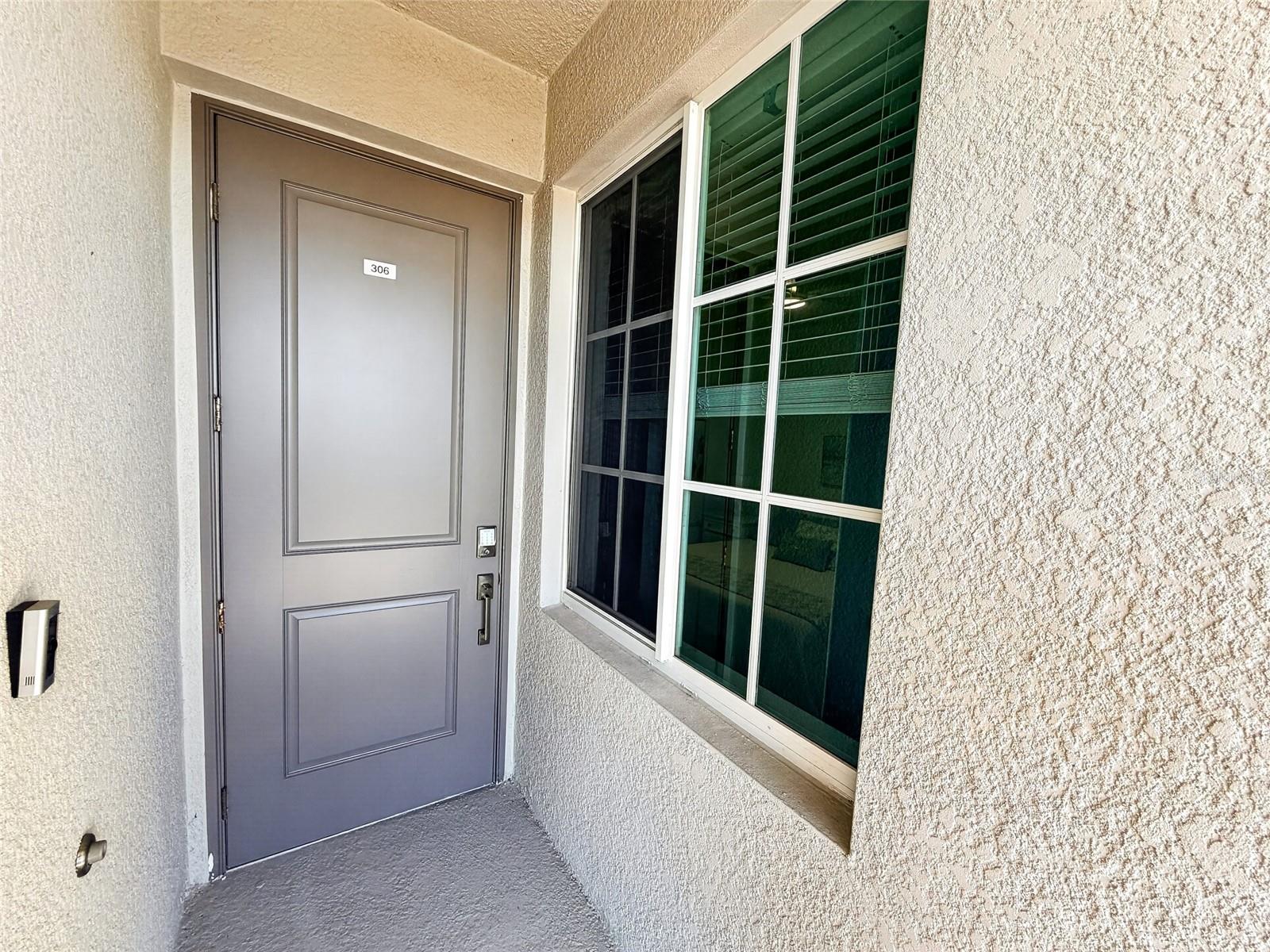Image 32 of 52 For 12320 Wellen Golf Street 306