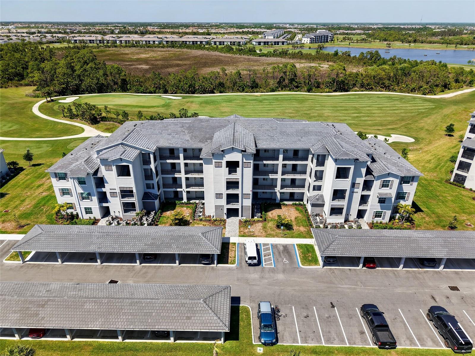Image 37 of 52 For 12320 Wellen Golf Street 306