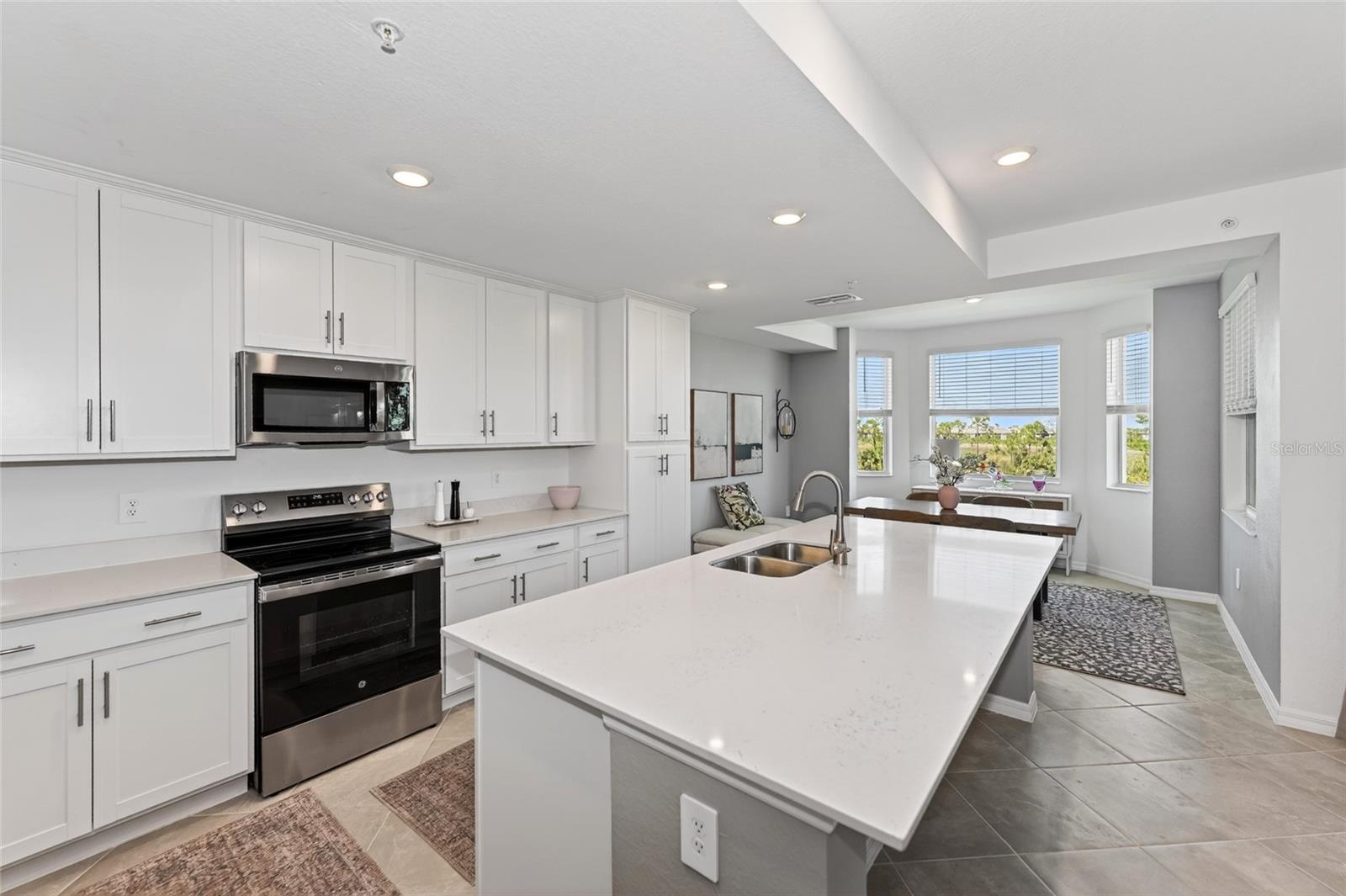 Image 7 of 52 For 12320 Wellen Golf Street 306