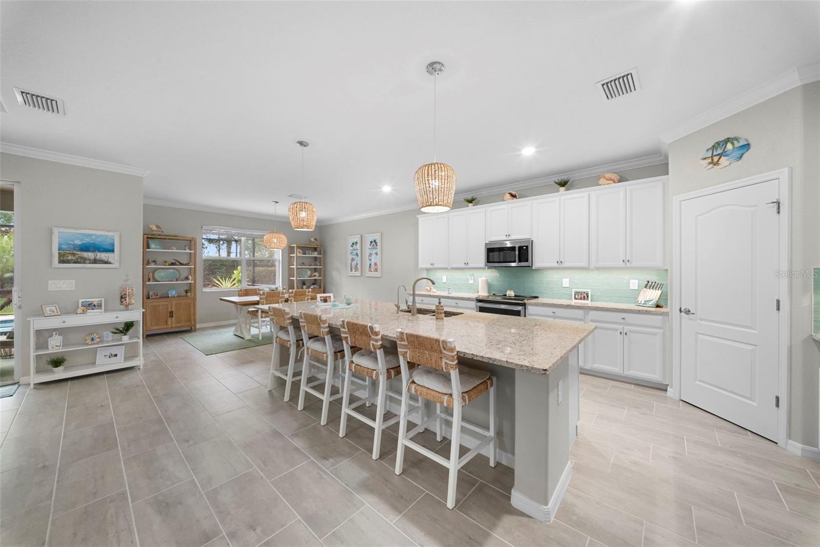 Image 13 of 61 For 16378 Bonita Landing Circle