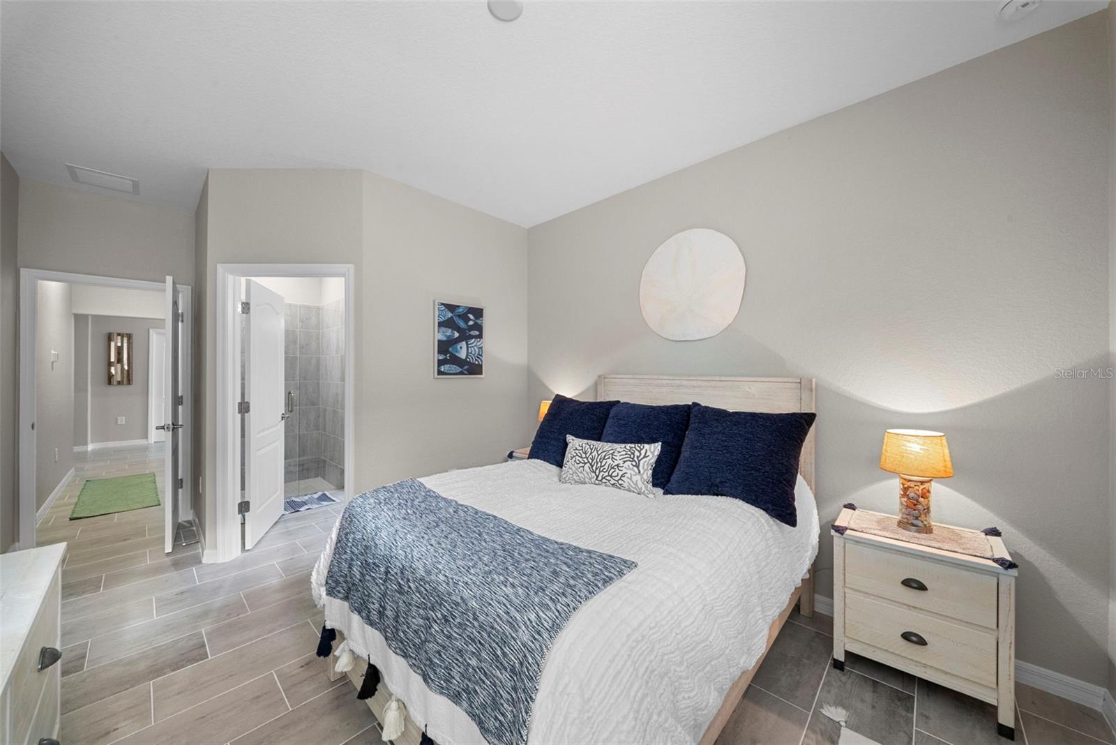 Image 25 of 61 For 16378 Bonita Landing Circle