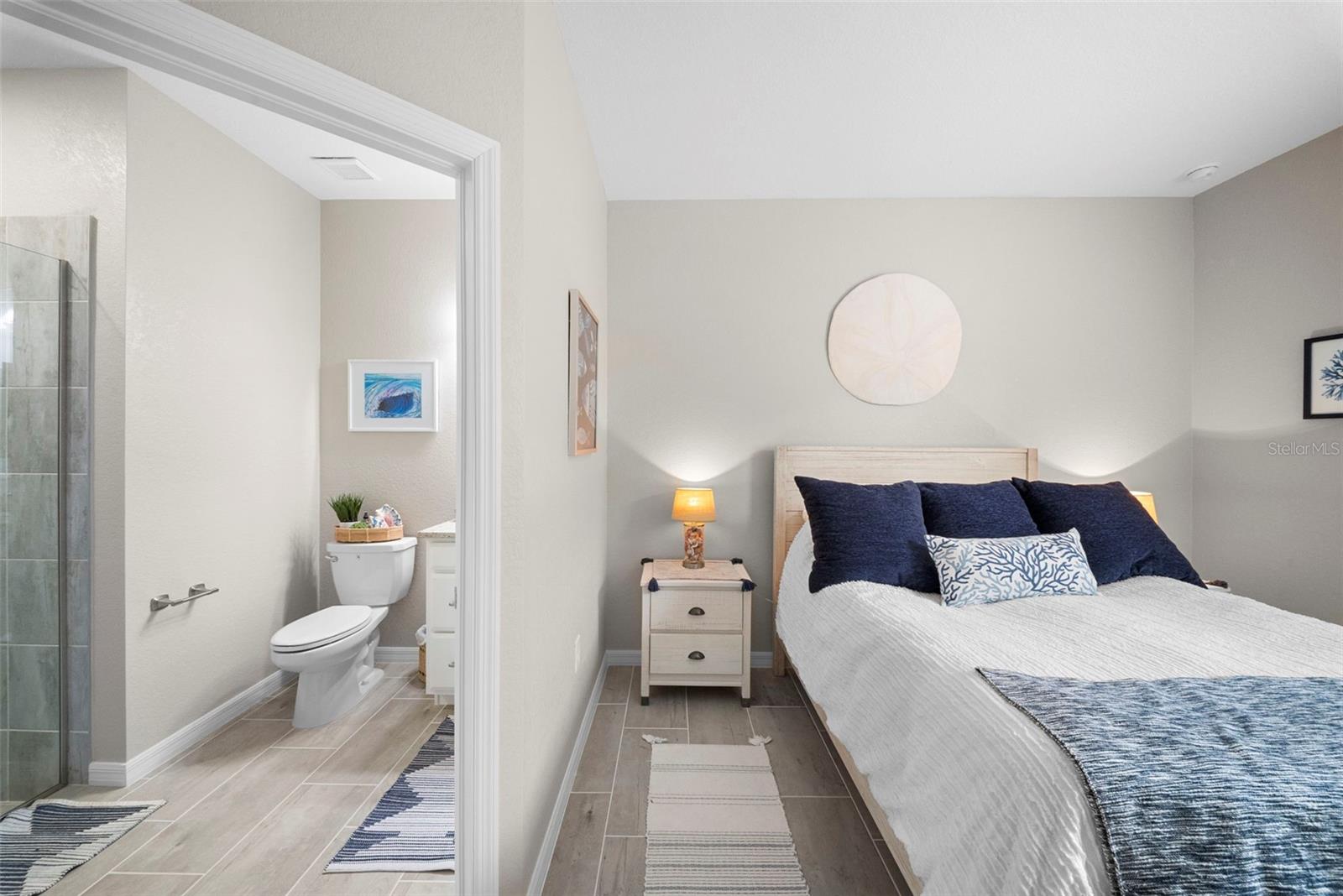 Image 26 of 61 For 16378 Bonita Landing Circle