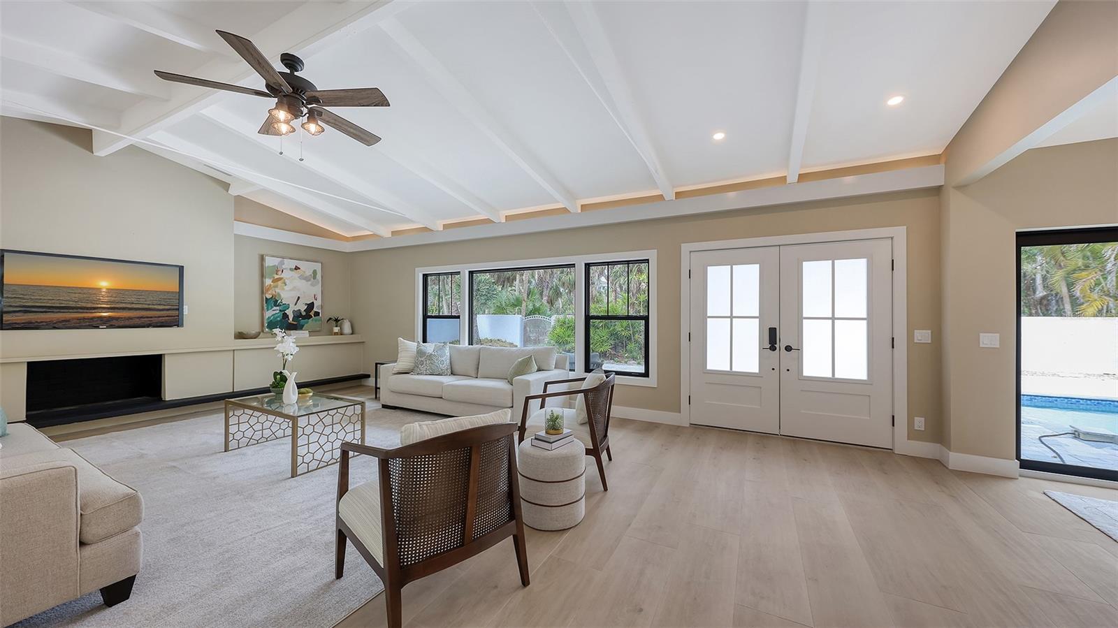 Image 13 of 75 For 7345 Pine Needle Road