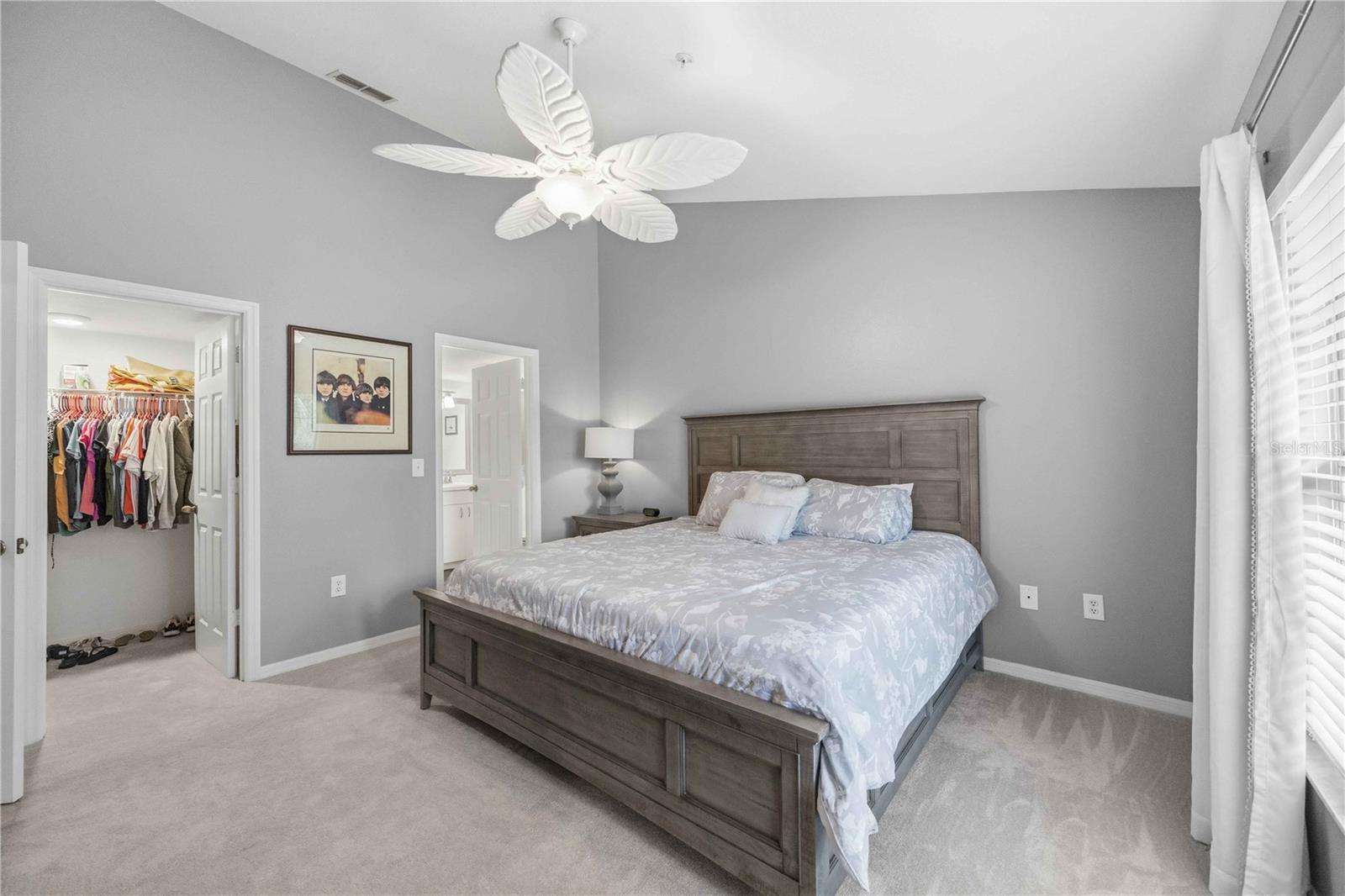 Image 22 of 67 For 4240 Breezeway Boulevard 321