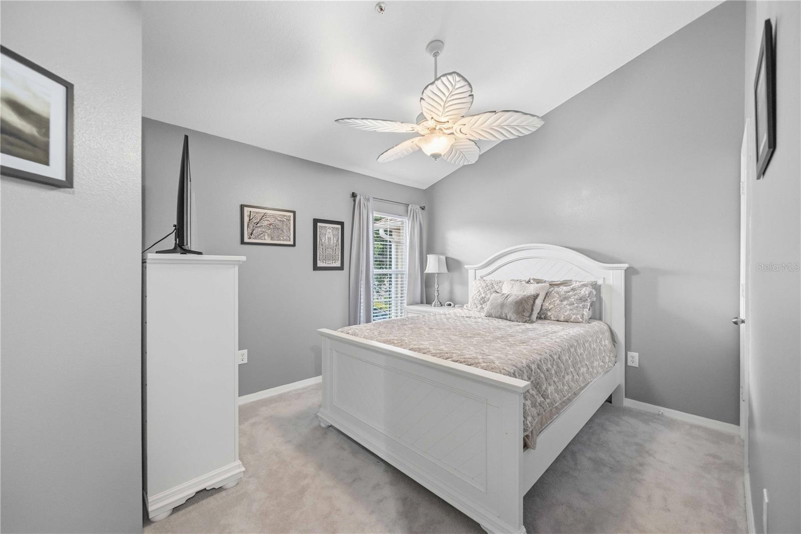 Image 27 of 67 For 4240 Breezeway Boulevard 321
