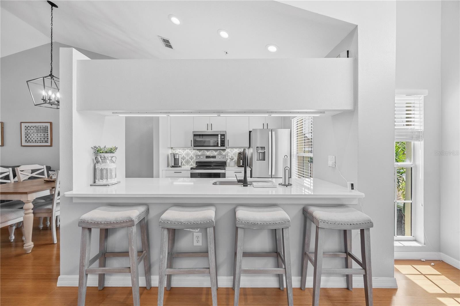 Image 3 of 67 For 4240 Breezeway Boulevard 321